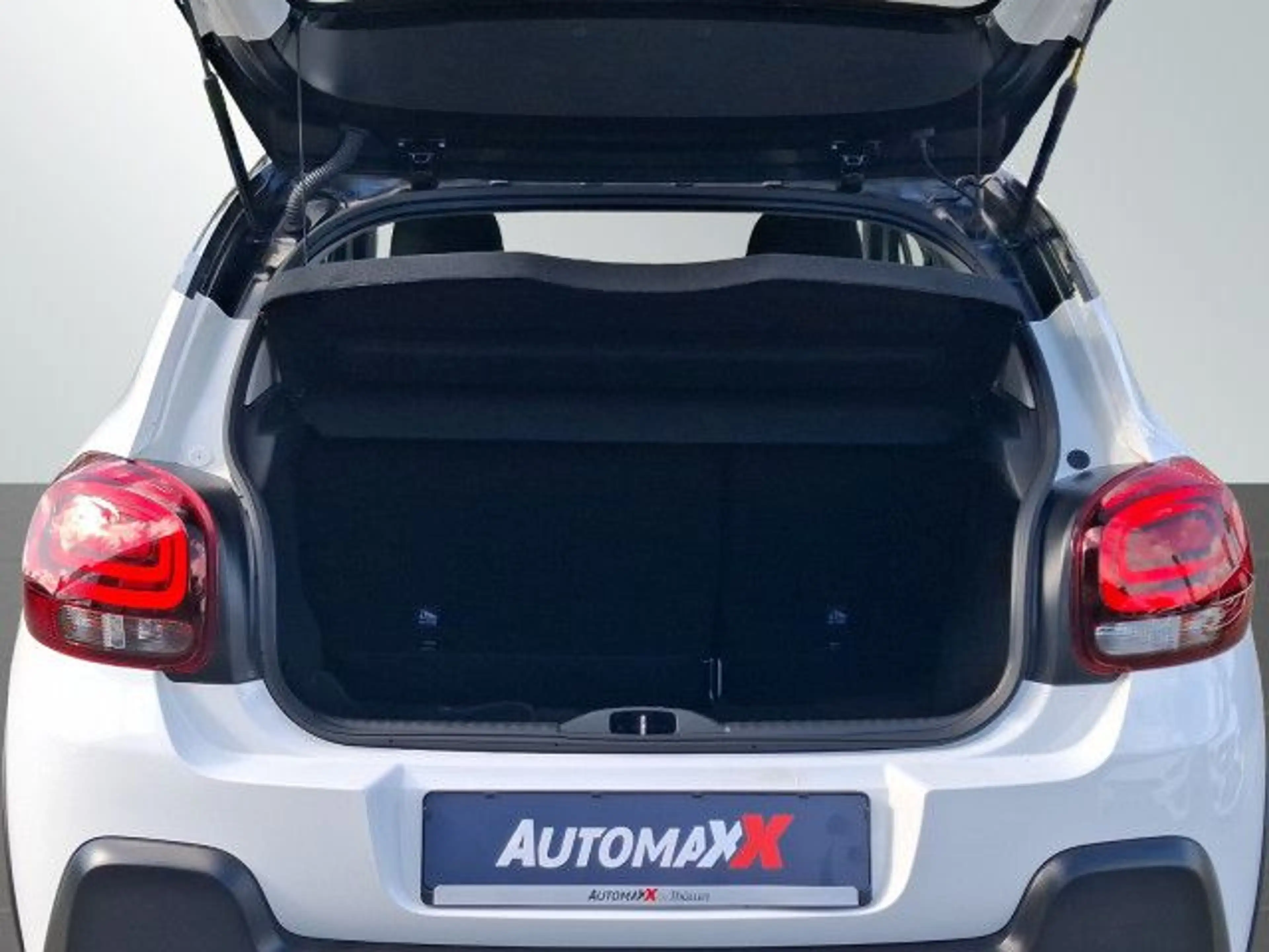 Citroen C35 C3 PT 110 SHINE Automatik Navi LED CarPlay Klima — photo 10