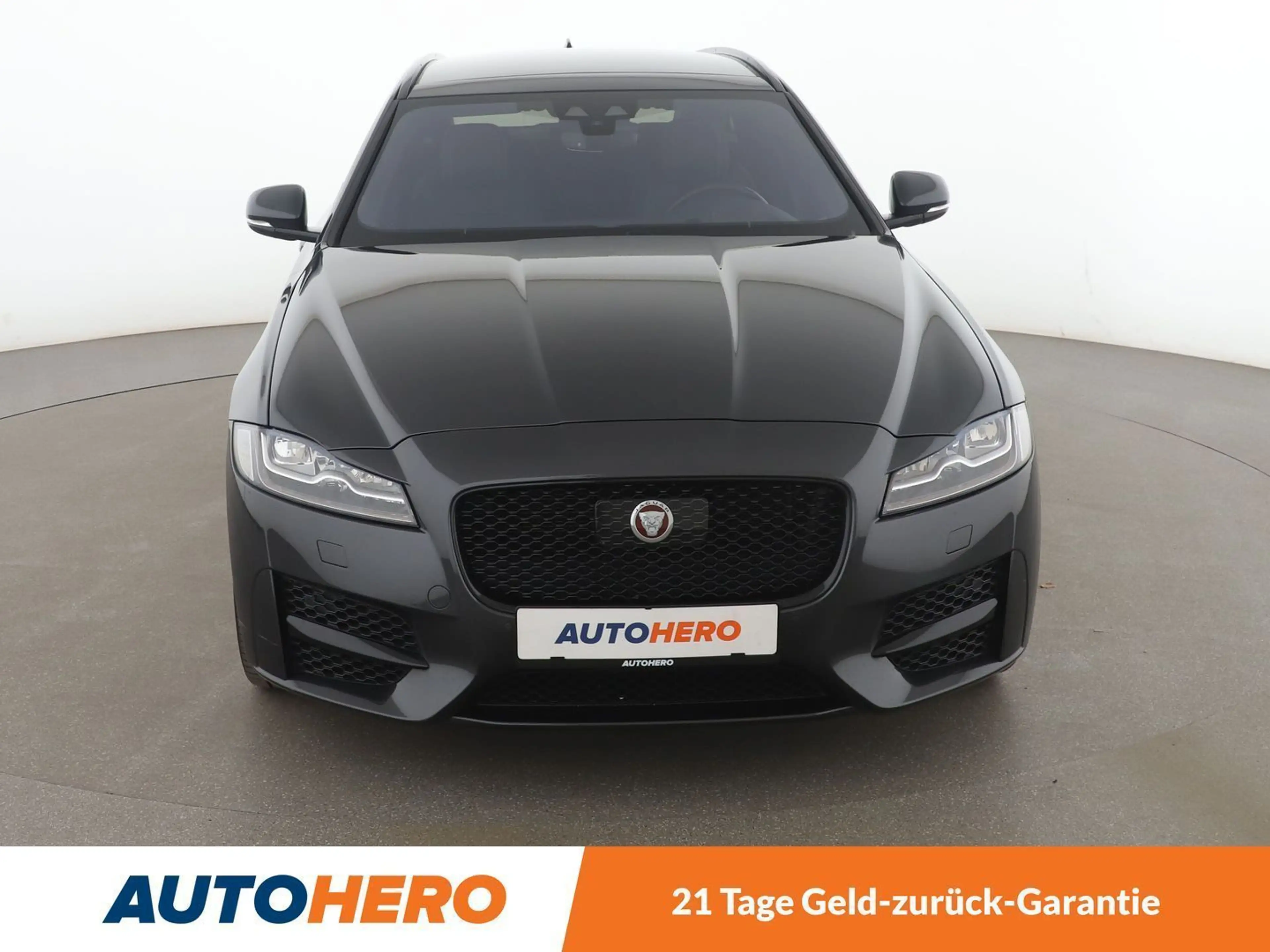 Jaguar XF 25t R-Sport Aut.*LED*NAVI*TEMPO*CAM*PDC*KLIMA* — photo 9
