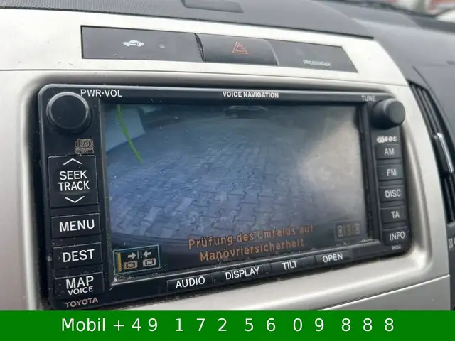 Toyota Verso view 9