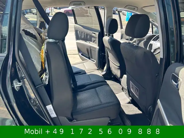 Toyota Verso view 13
