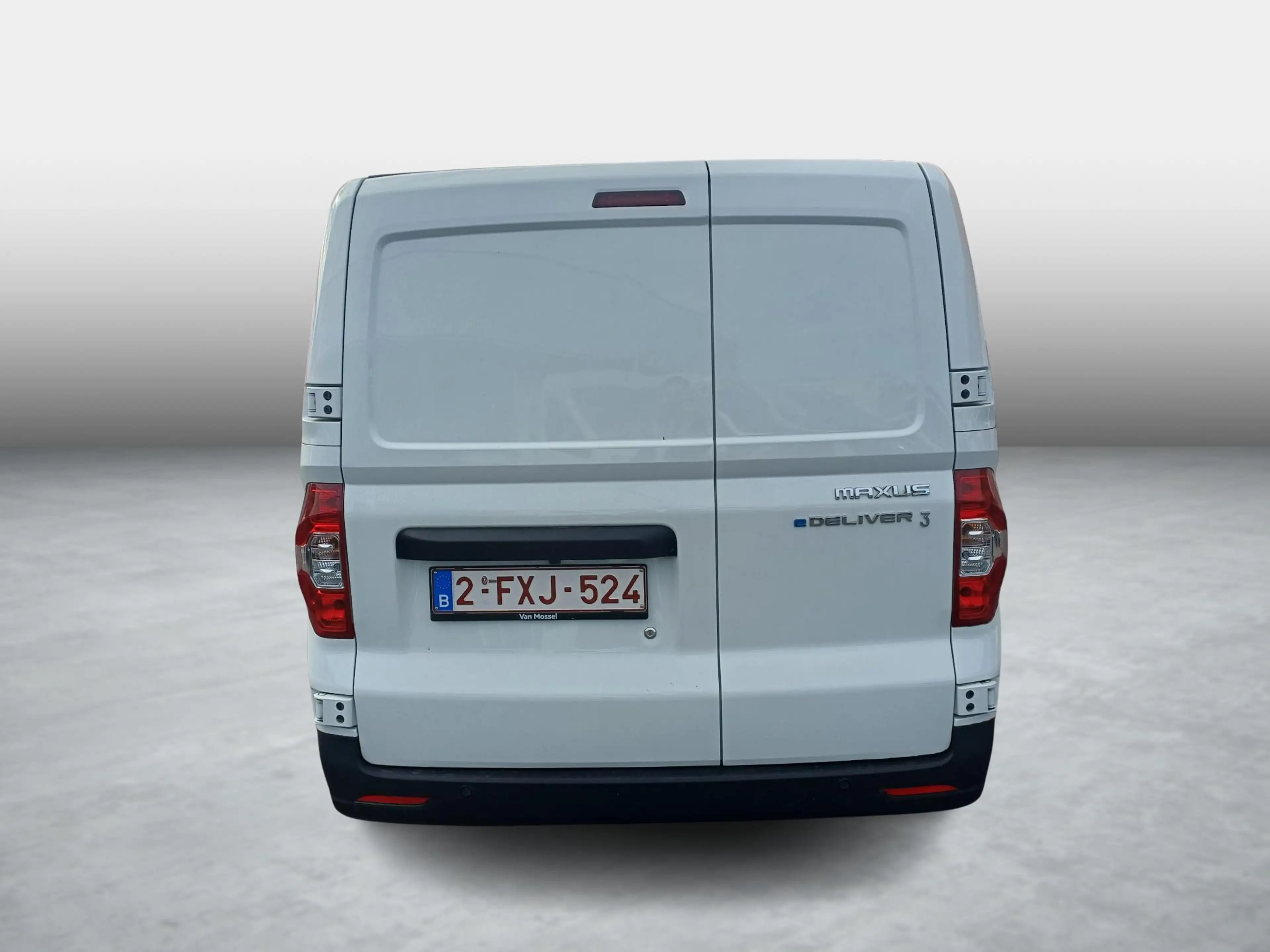 Maxus eDeliver 3 L3 50 kWh — photo 6