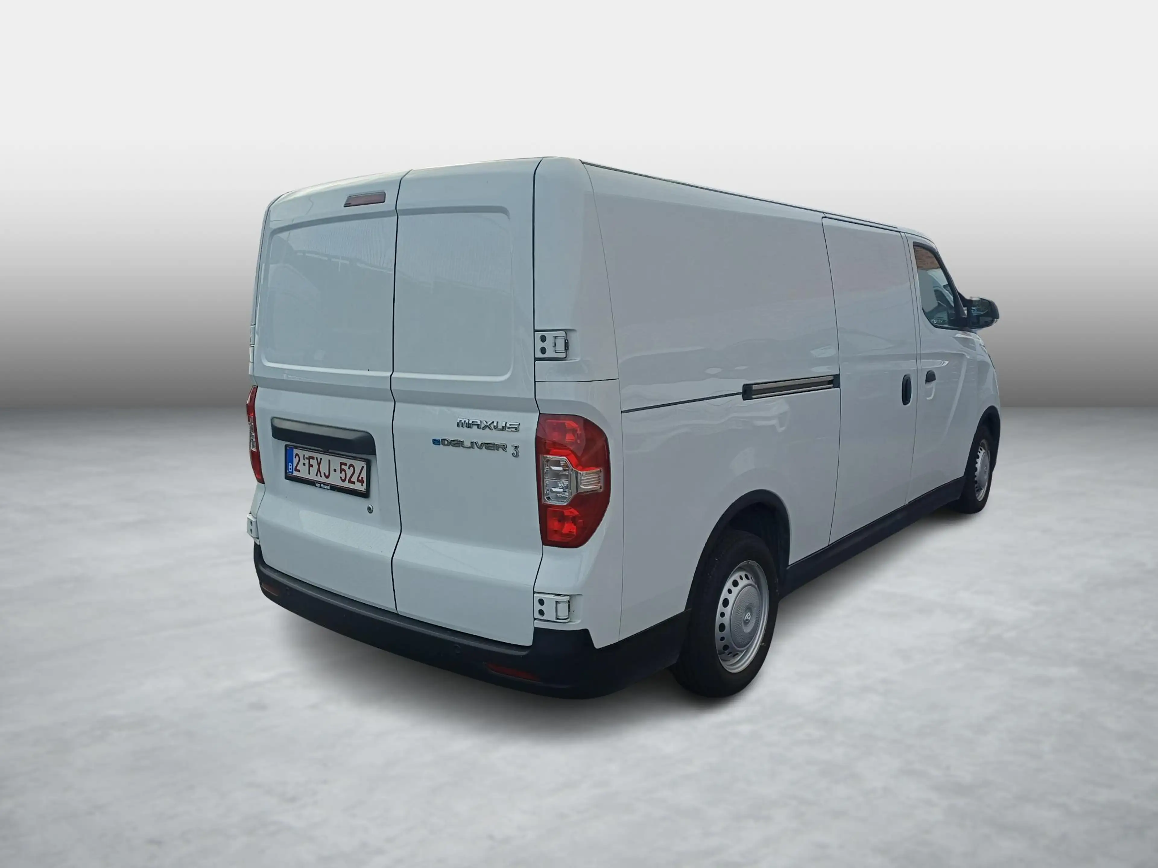 Maxus eDeliver 3 L3 50 kWh — photo 5