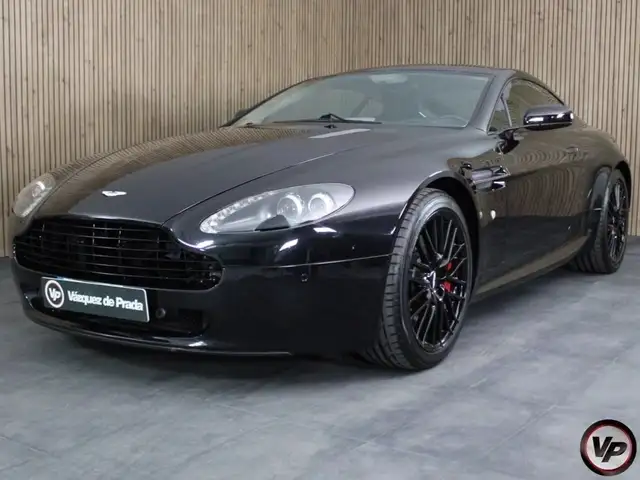 Aston Martin Vantage
