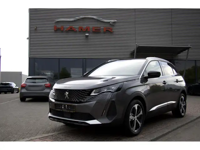Peugeot 3008 BlueHDi 130 EAT8 GT ACC Cuir 360° Focal toit pano.