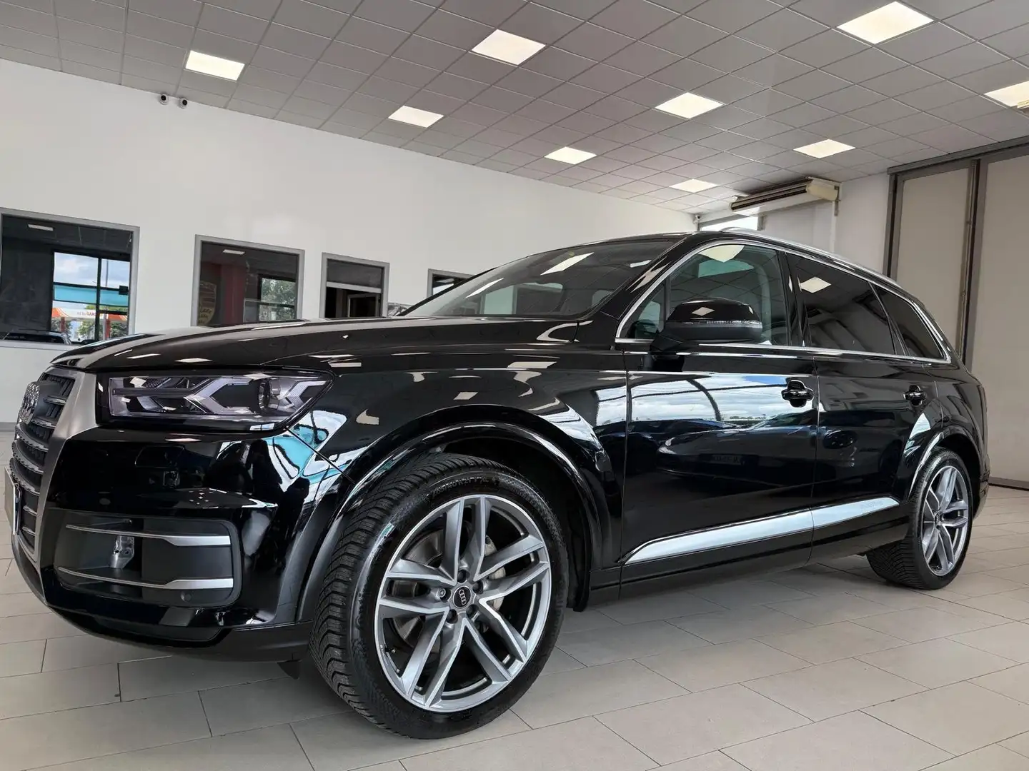 Audi Q7 3.0 tdi quattro tiptronic Negro - 2