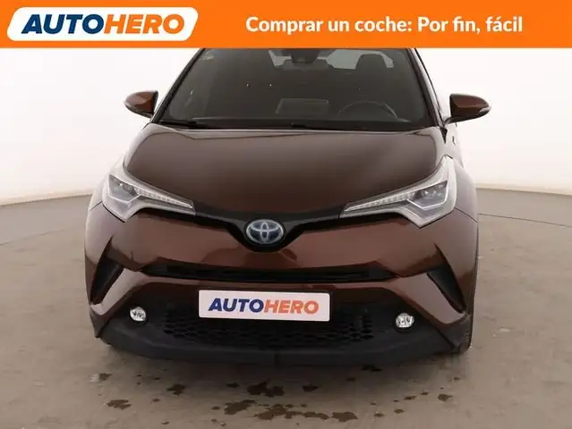 Toyota C-HR view 9