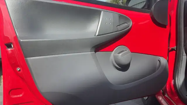 Citroen C1 view 7