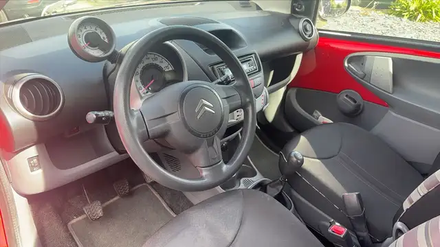 Citroen C1 view 8