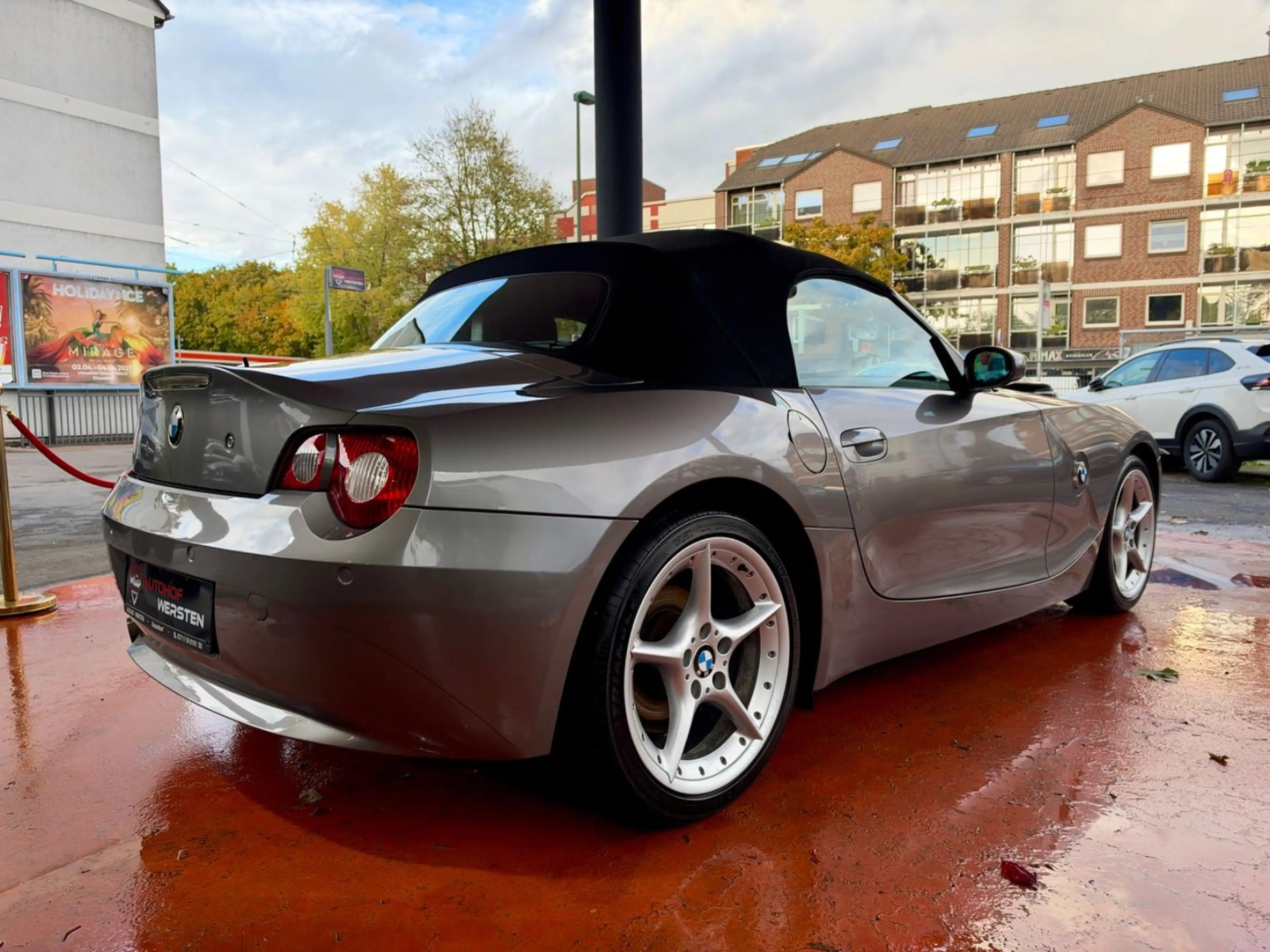 BMW Z4 Roadster 2.2 i | Navi | Sitzheizung — photo 4