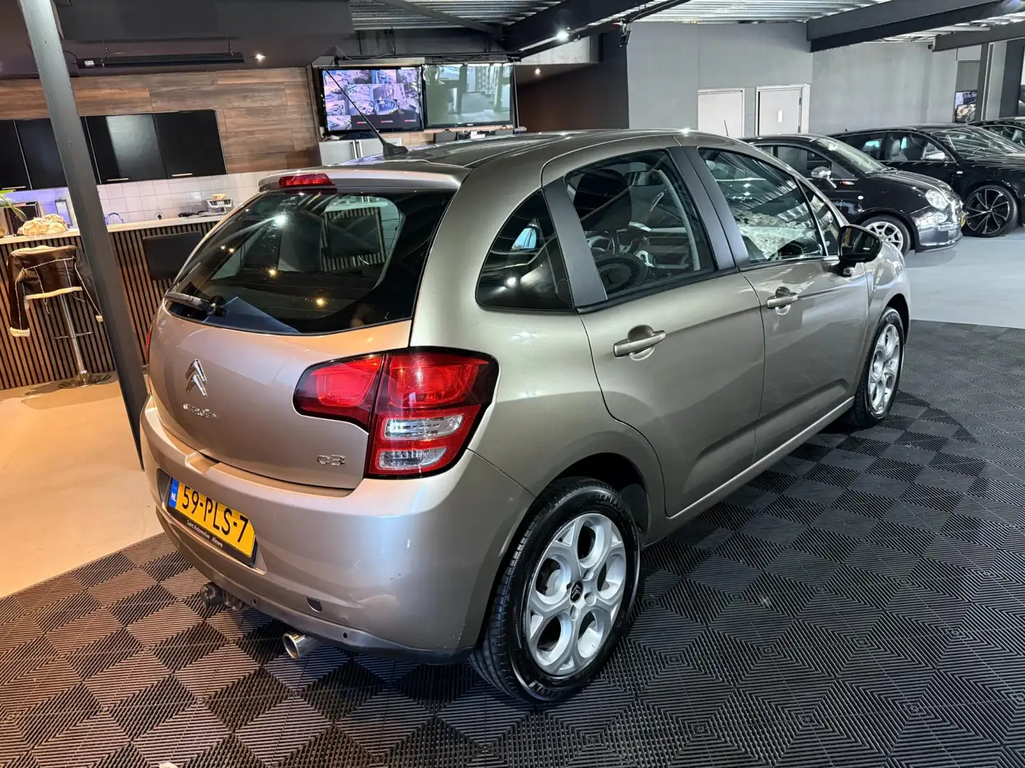 Citroen C3 1.4 VTi Ligne Business Beige - 2
