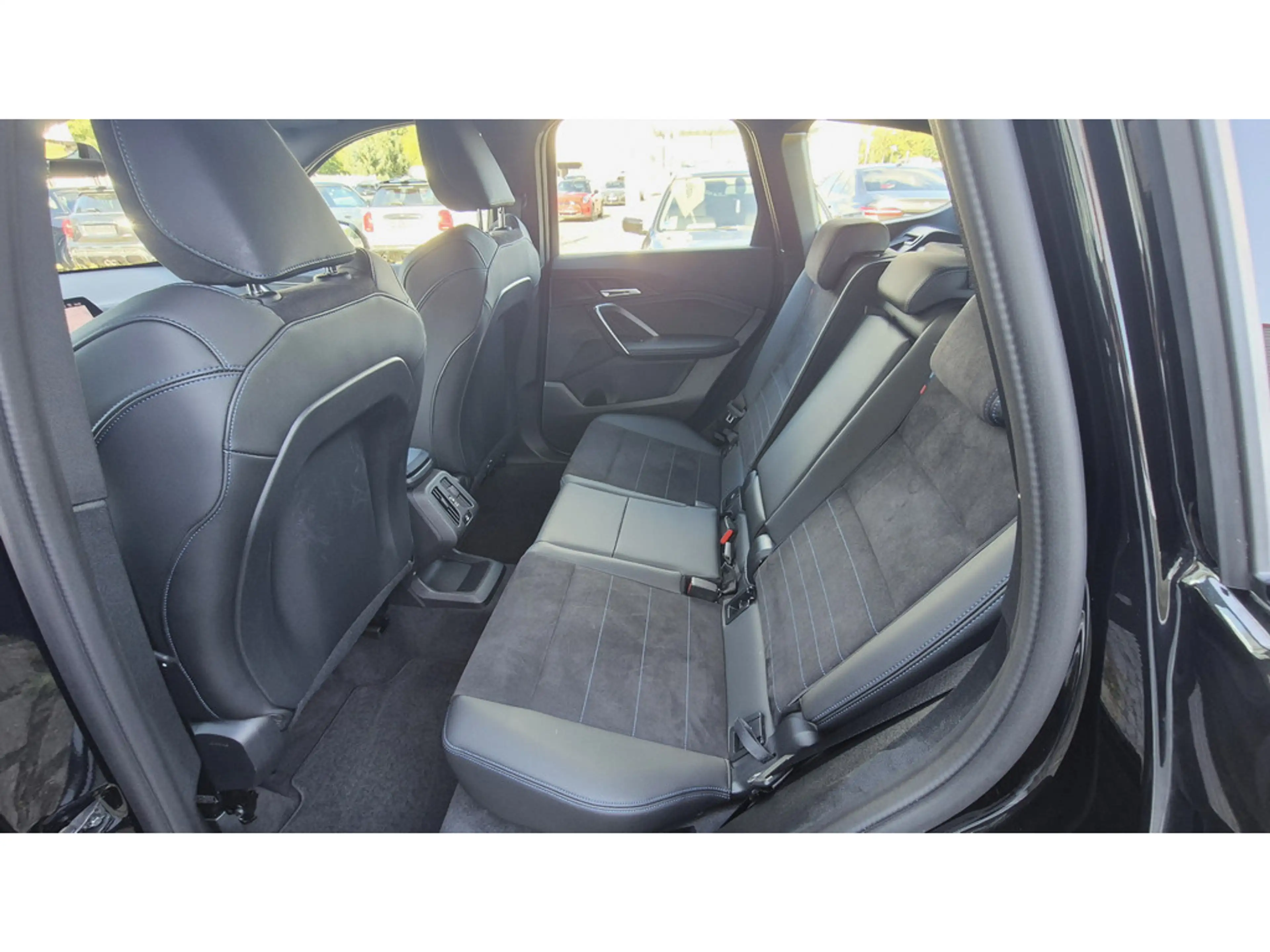 BMW X1 sDrive 18i M-Sport LED+NAVI+KAM+SHZG — photo 13