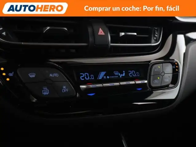 Toyota C-HR view 26