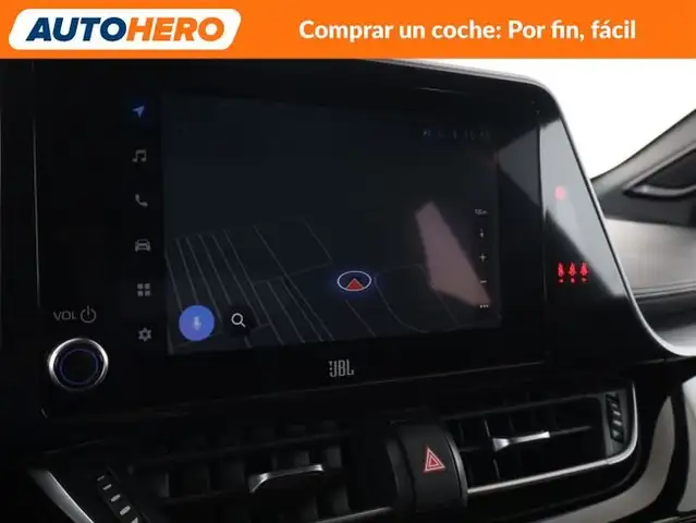 Toyota C-HR view 23
