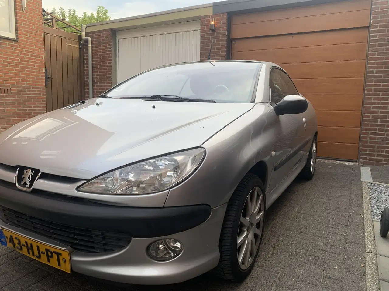 Peugeot 206 1.6-16V, foto 4