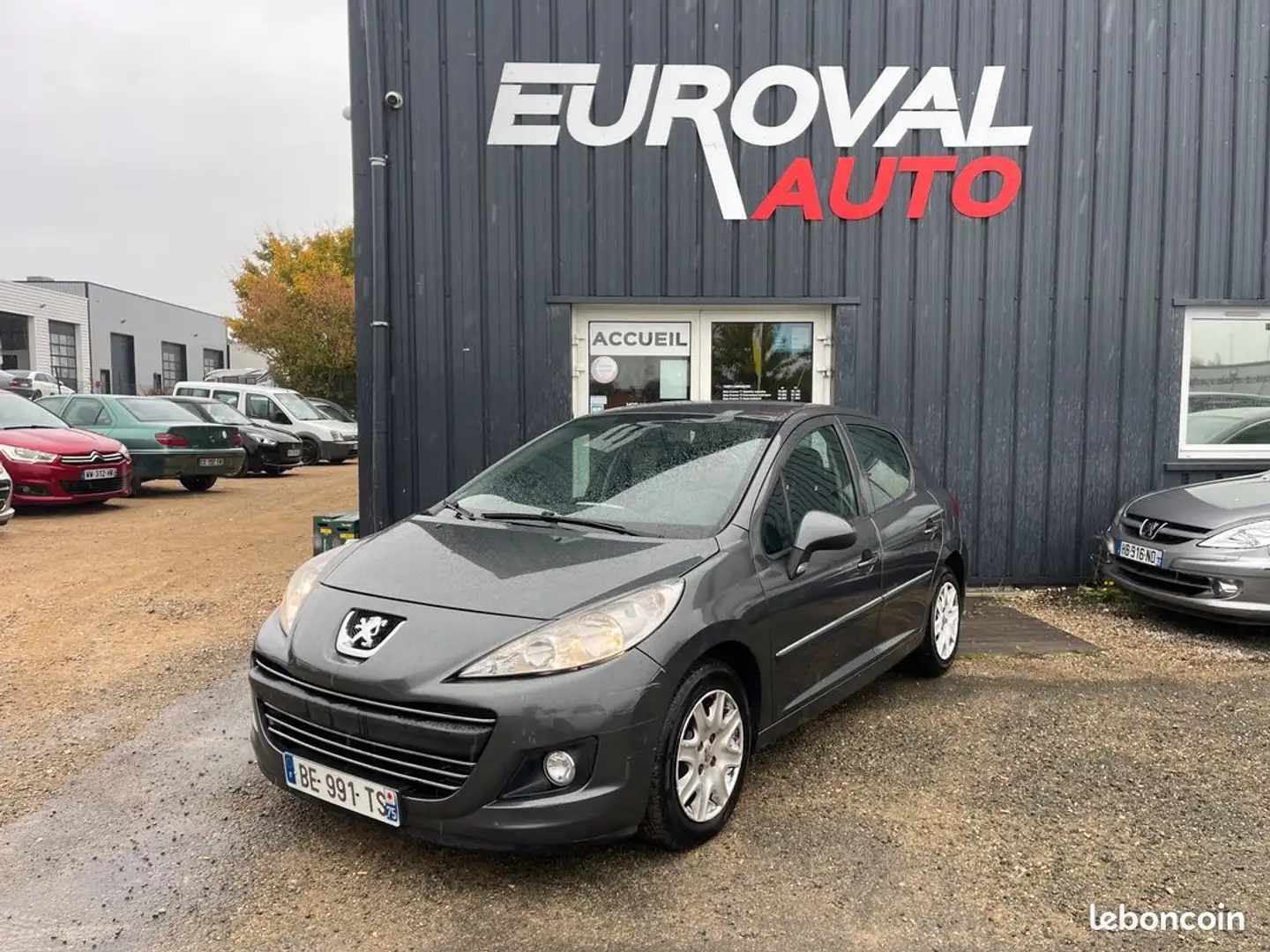 Peugeot 207 1.6 VTi 16V 120 cv BVA - 1