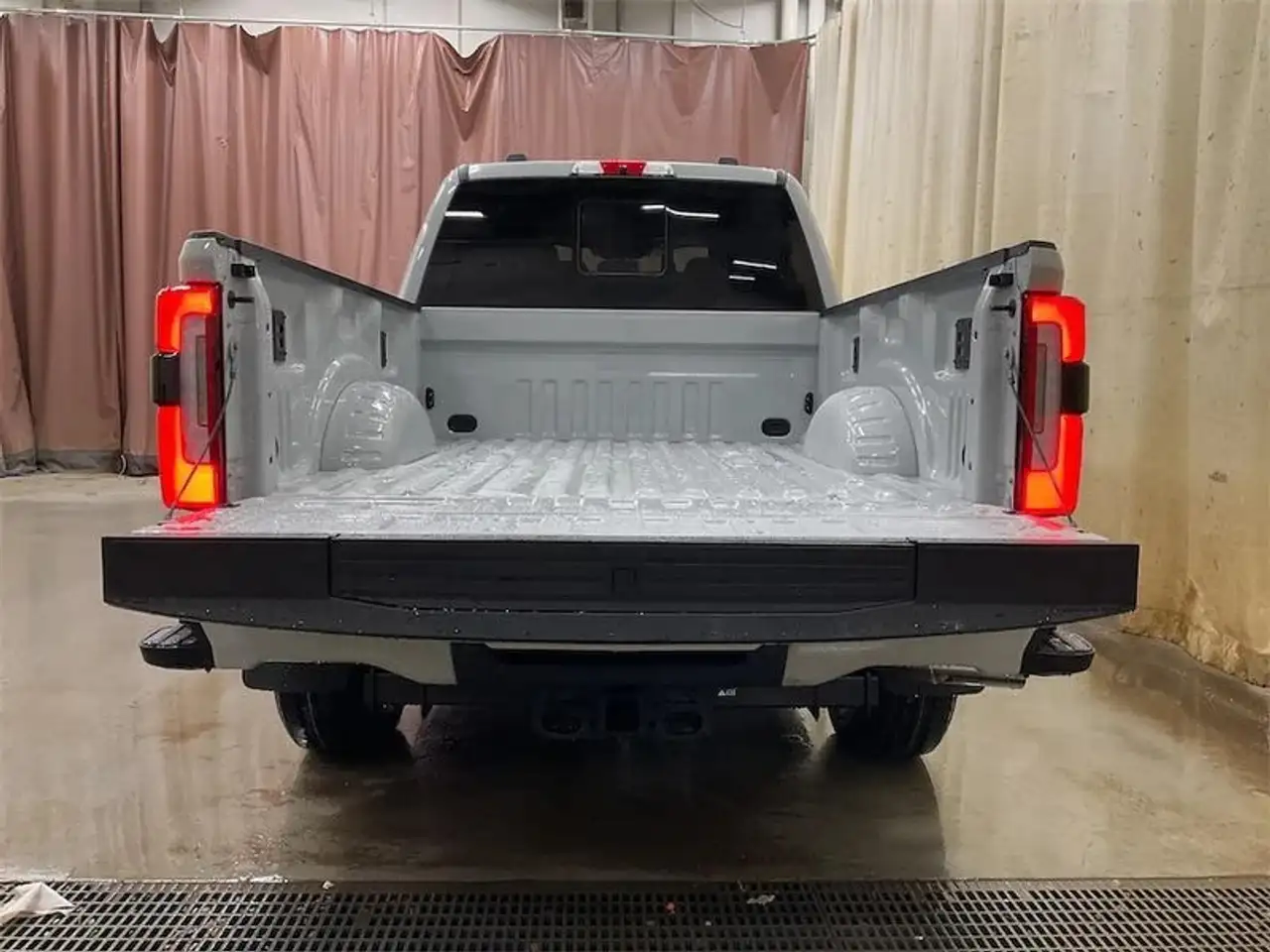 Ford F 350 снимка Ford F 350