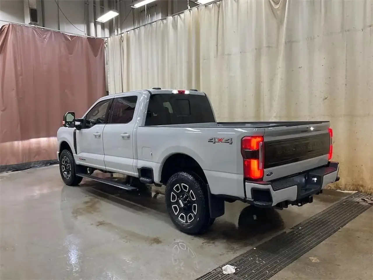Ford F 350 снимка Ford F 350