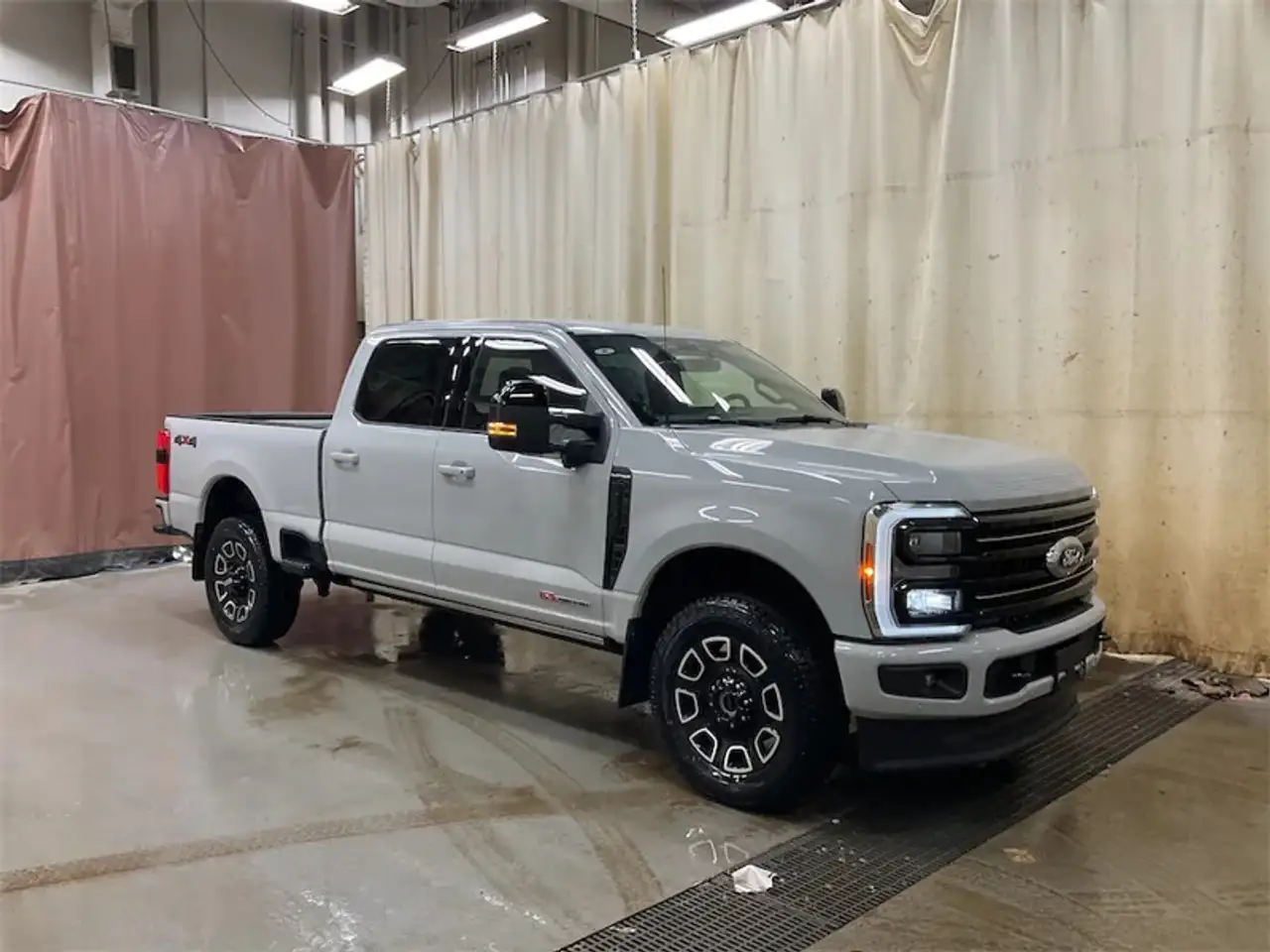 Ford F 350 снимка Ford F 350