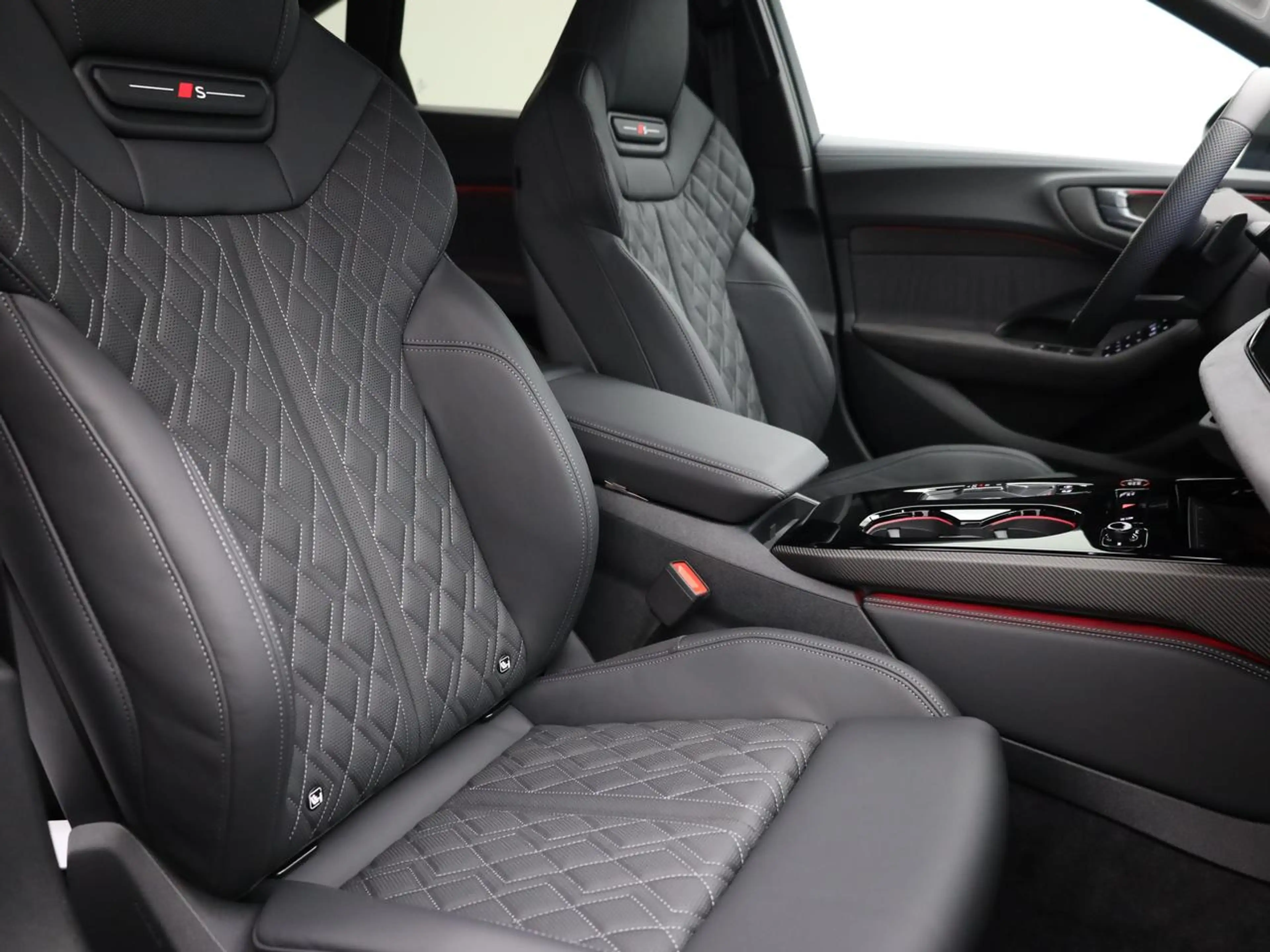 Audi S5 3.0 TFSI QUATTRO 367 PK S-TRONIC AUTOMAAT — photo 4