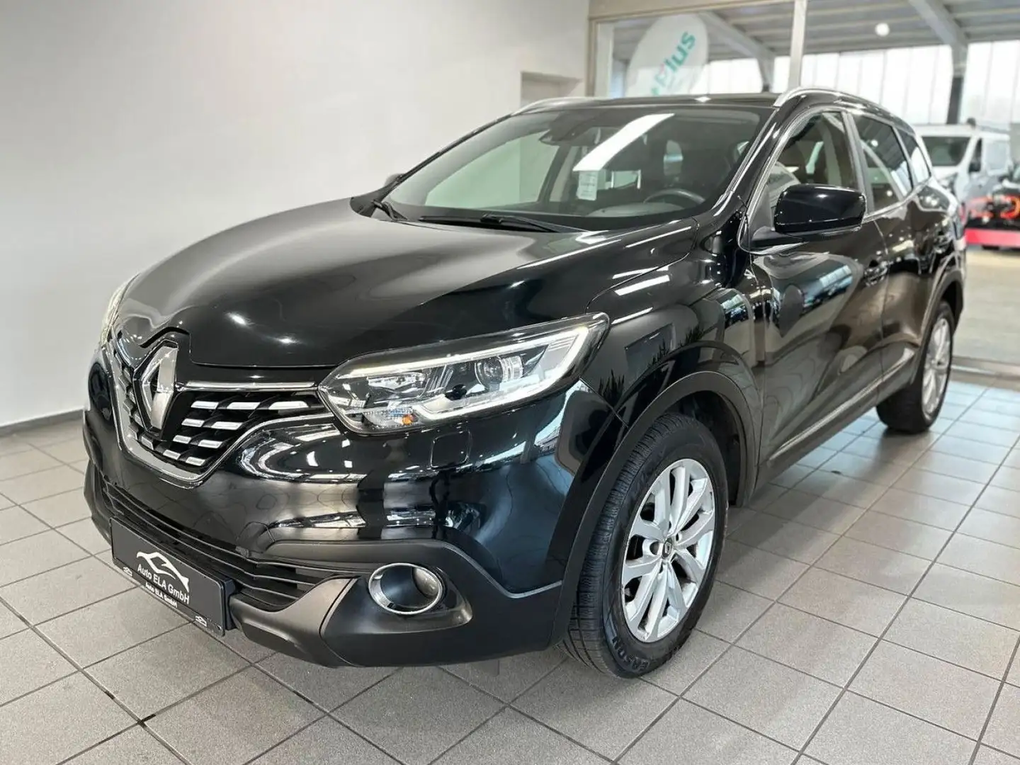 Renault Kadjar 1.2 Collection Pano.|Leder|PDC|Klimaaut. Schwarz - 1