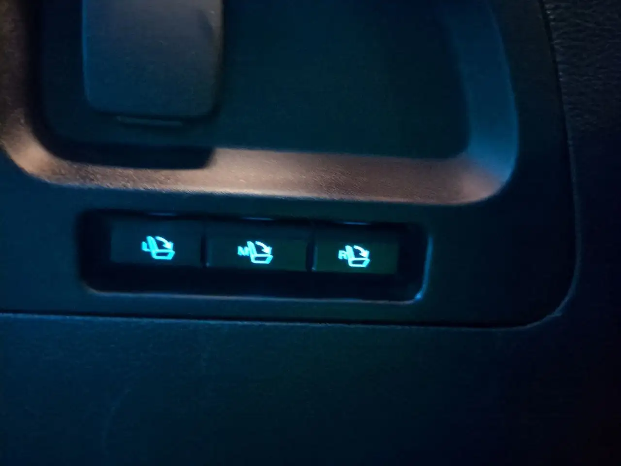 Ford S-Max 2.5 Duratec FHEV Hybrid Titanium Automatik 24