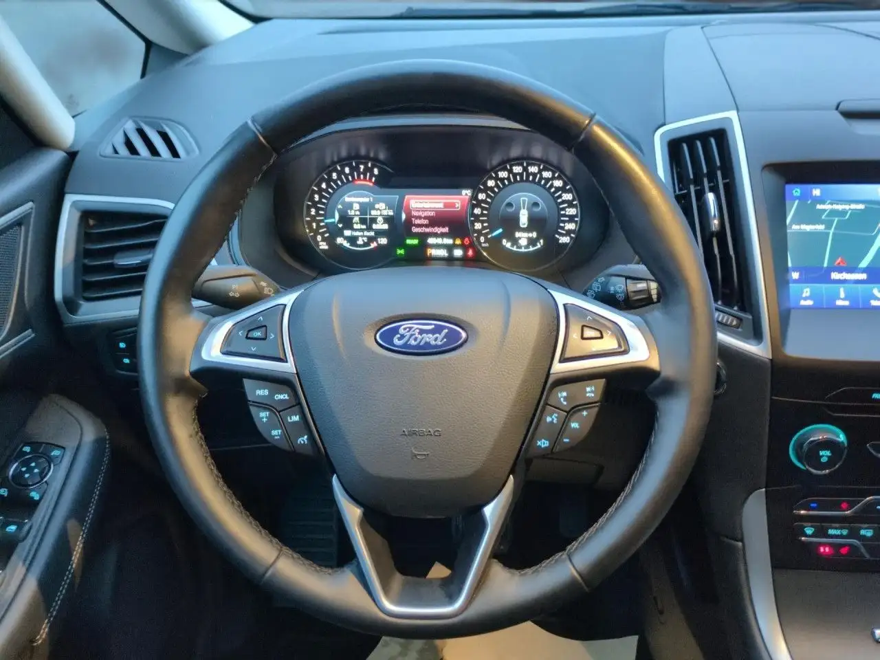 Ford S-Max 2.5 Duratec FHEV Hybrid Titanium Automatik 11