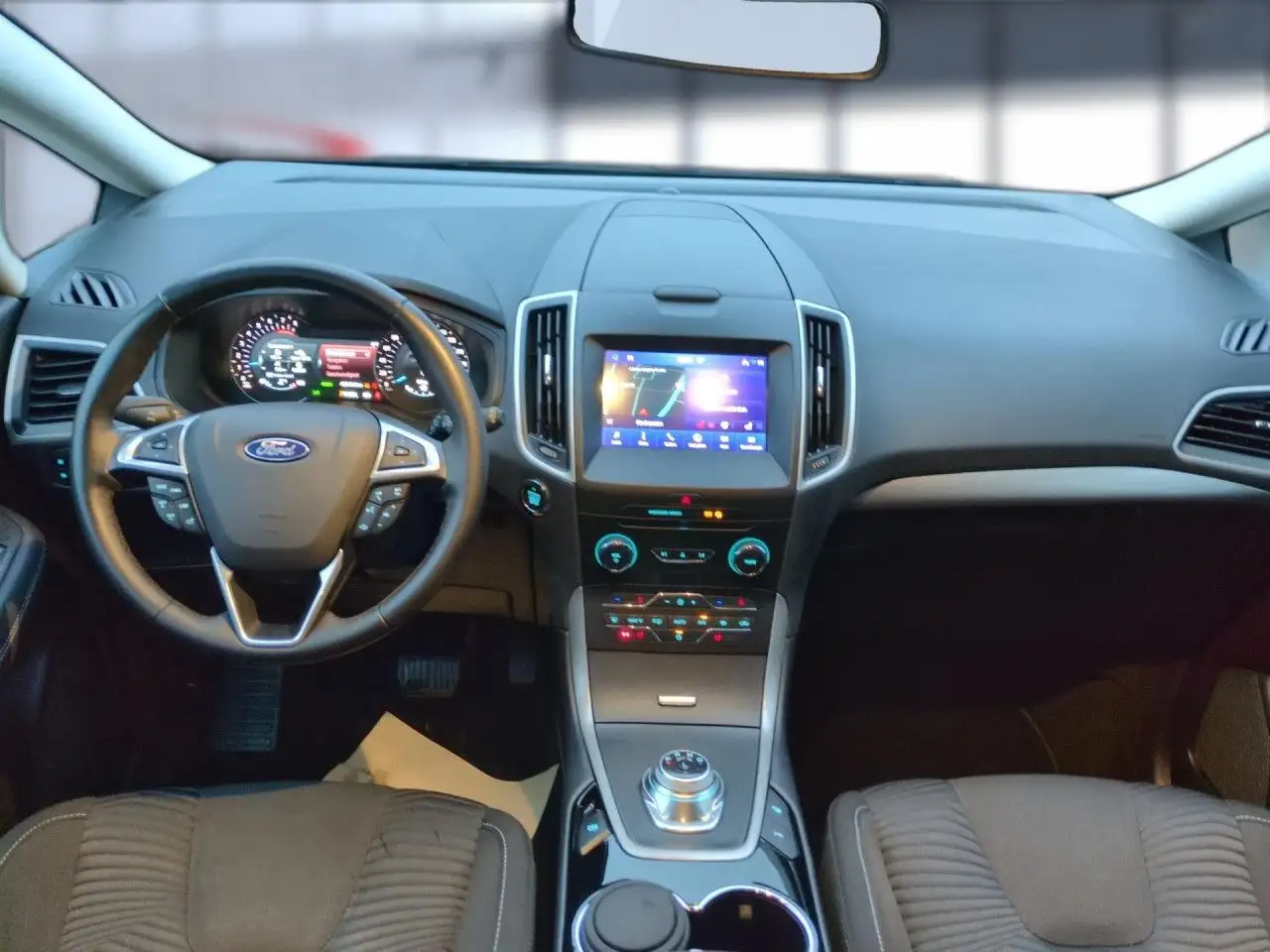 Ford S-Max 2.5 Duratec FHEV Hybrid Titanium Automatik 19