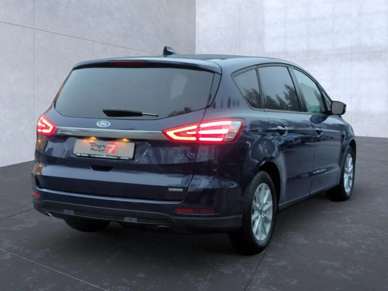 Ford S-Max 2.5 Duratec FHEV Hybrid Titanium Automatik 4