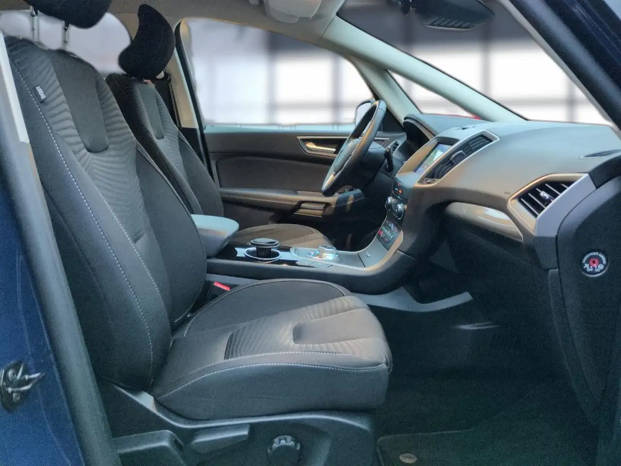 Ford S-Max 2.5 Duratec FHEV Hybrid Titanium Automatik 21