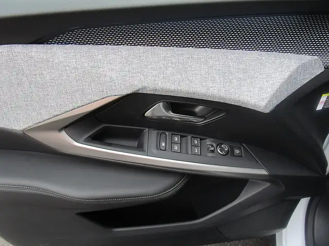 Peugeot 5008 PHEV 1956 e-DCS7 GT Aut. Ansicht 25