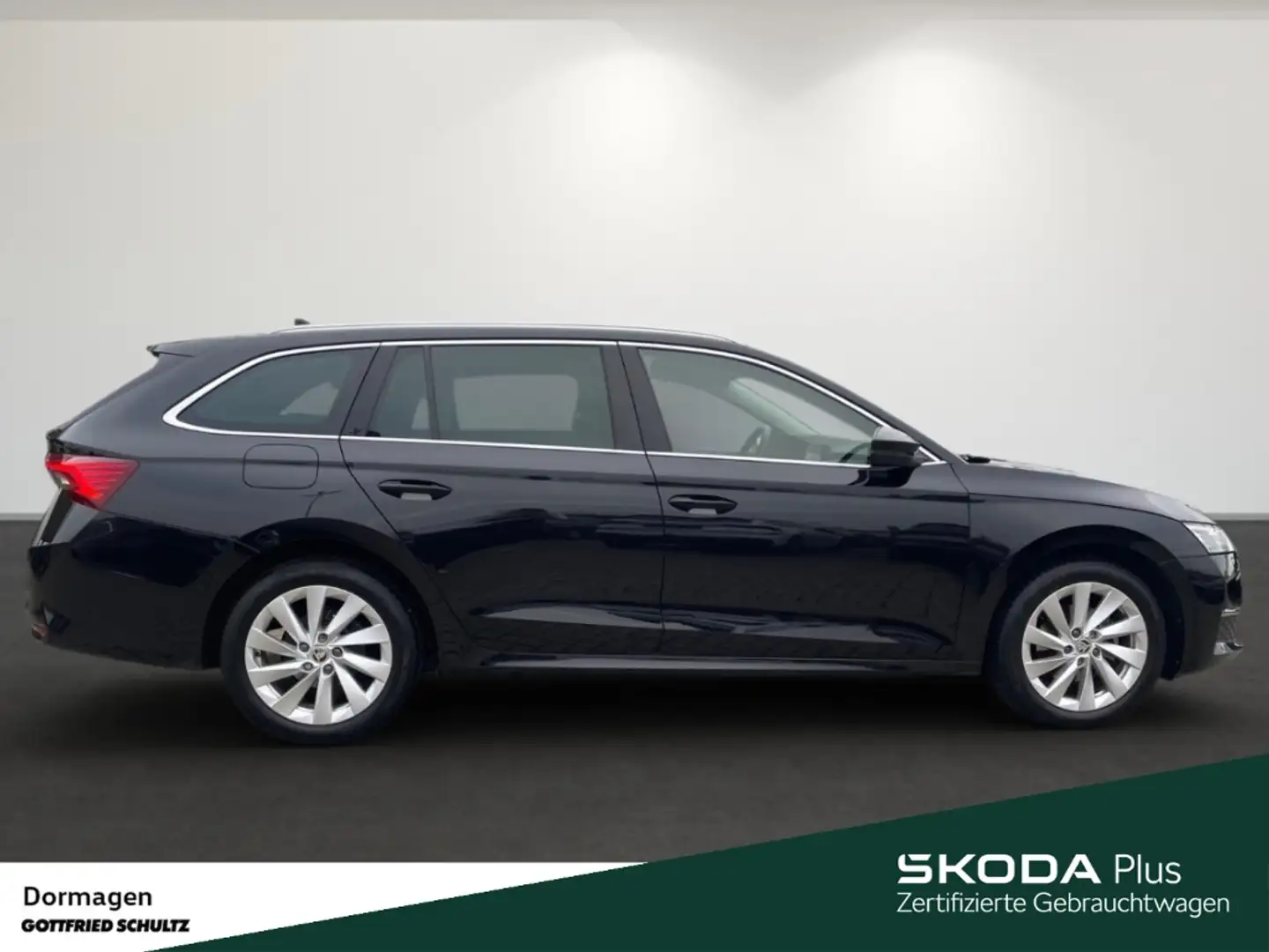Skoda Octavia Combi Selection 1.5 TSI DSG MATRIX NAVI Schwarz - 2