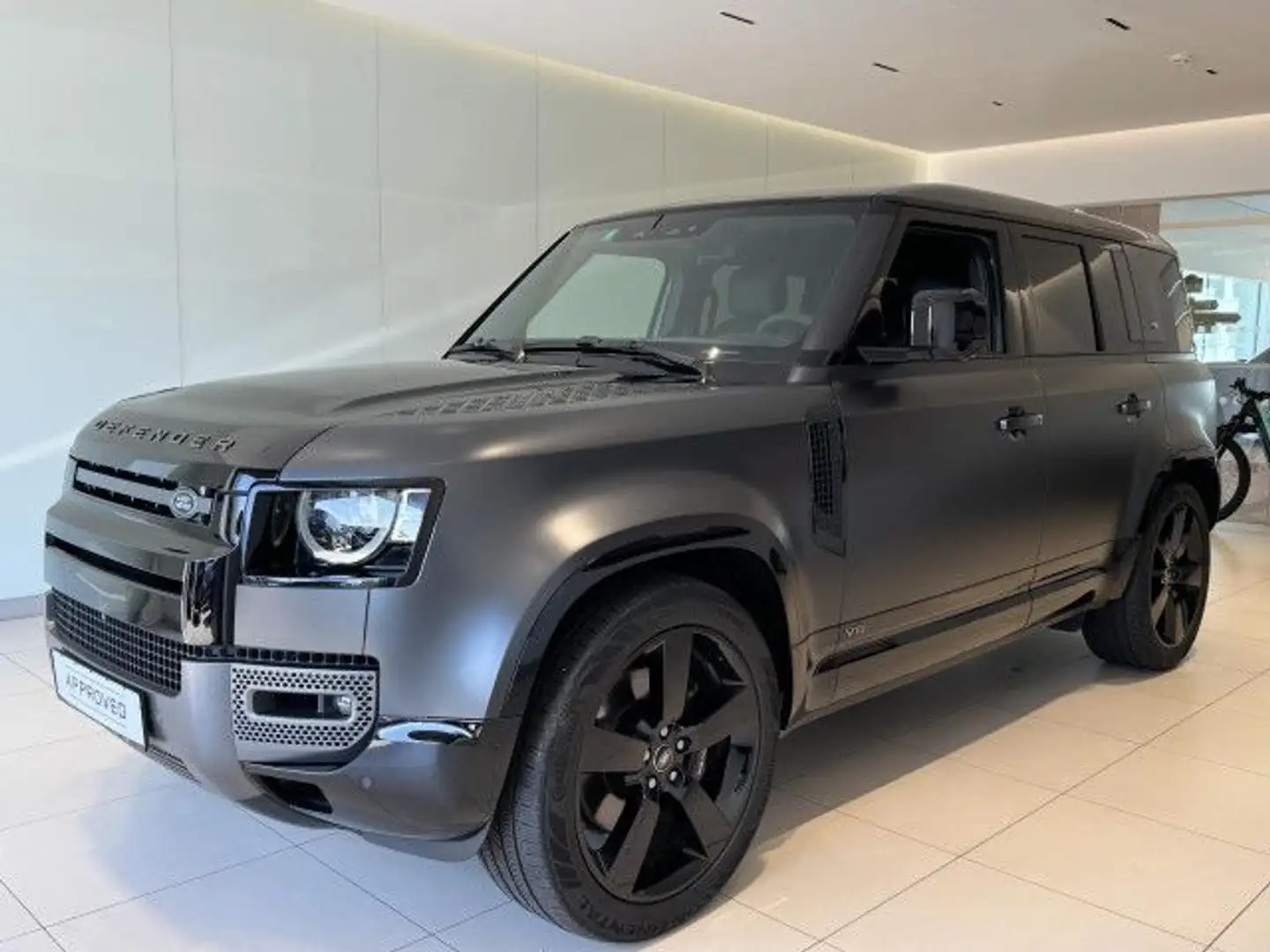 Land Rover Defender 110 P525 V8 Carpathian Edition AHK HUD Gris - 1