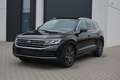 Volkswagen Touareg 3.0 V6 e-Hybrid 4Motion Pano/Luchtvering/379PK Zwart - thumbnail 1