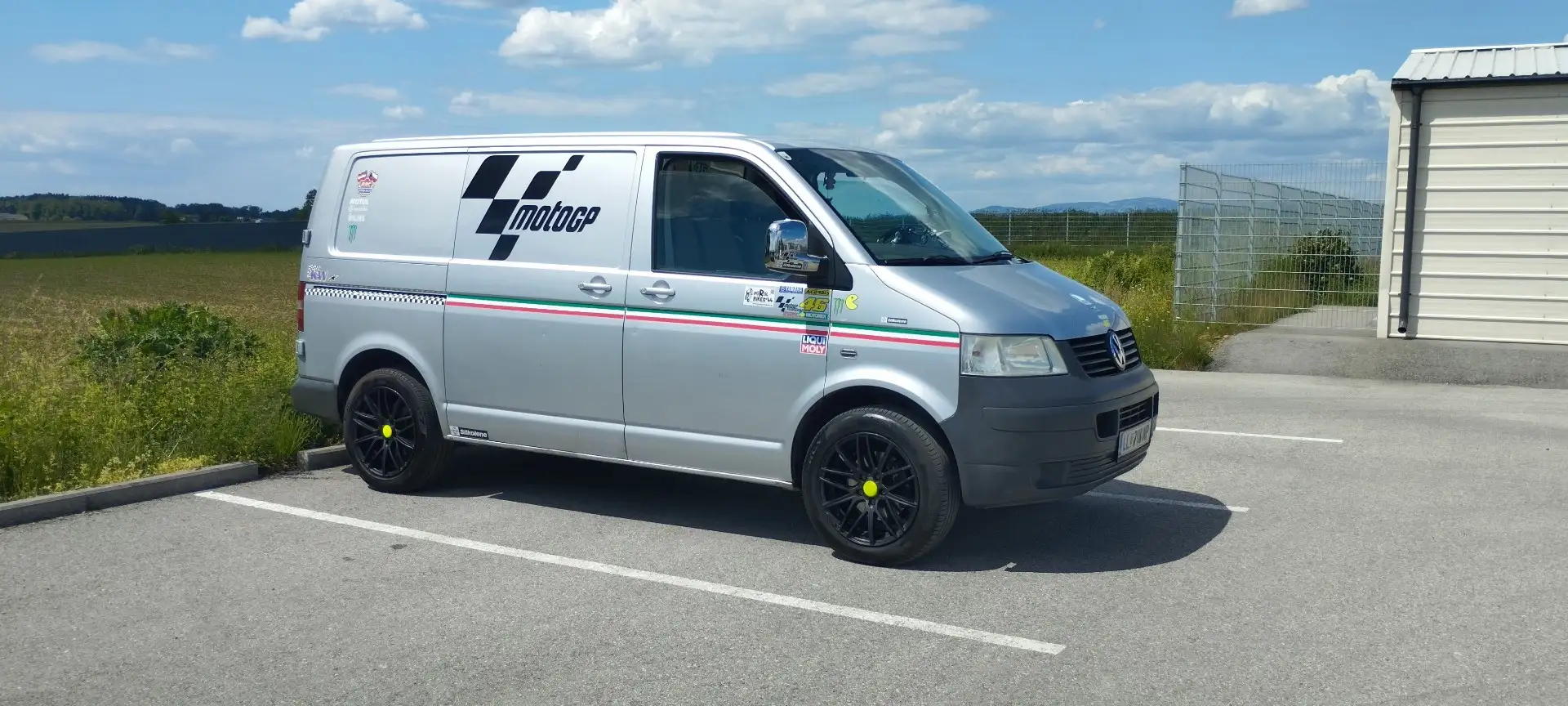 Volkswagen T5 Transporter 7HJ142/WF2 - 1
