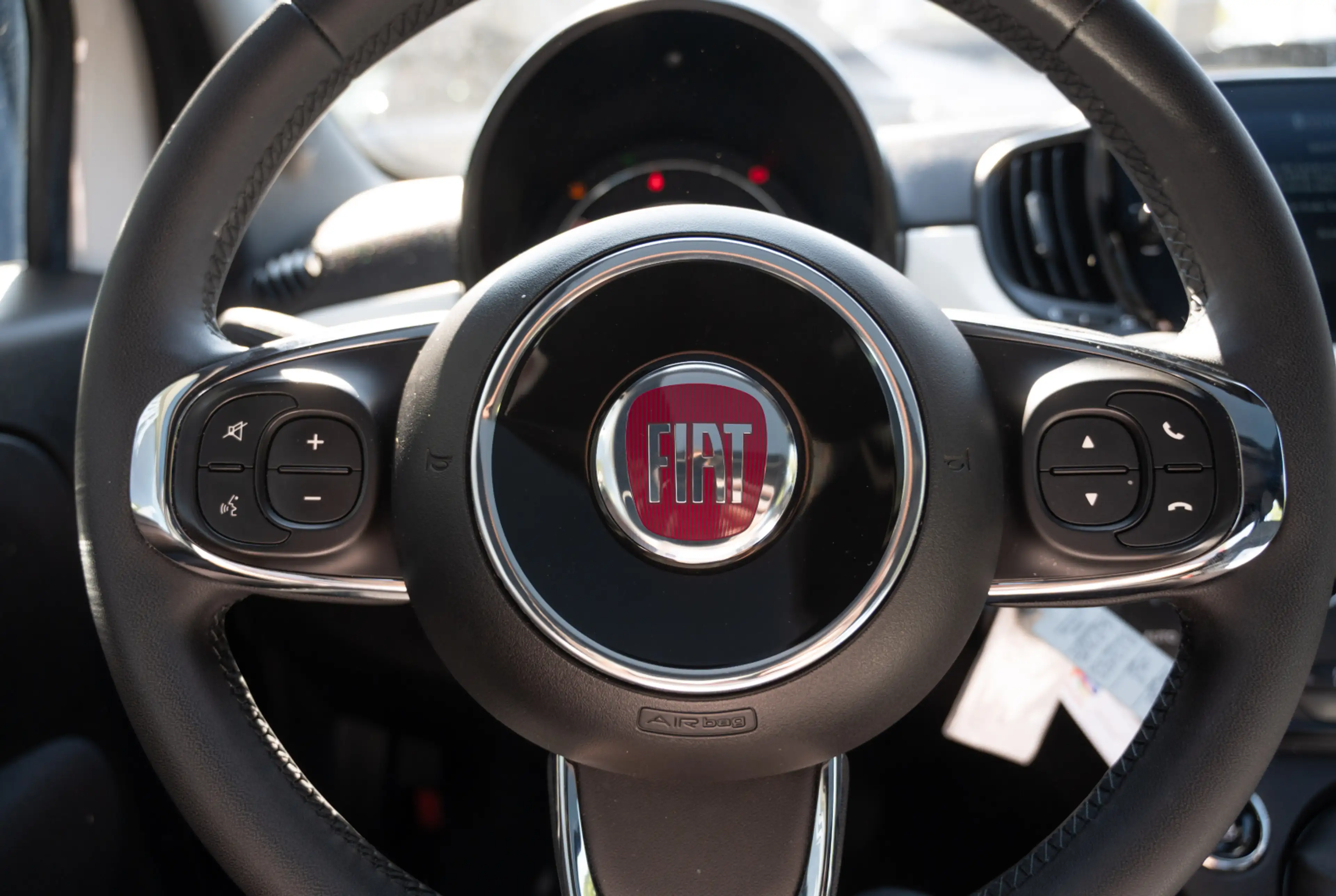 Fiat 500 Dolcevita 1.0 GSE N3 Hybrid 70 *KOMFORT-PAKET*PANORAMADACH* — photo 14
