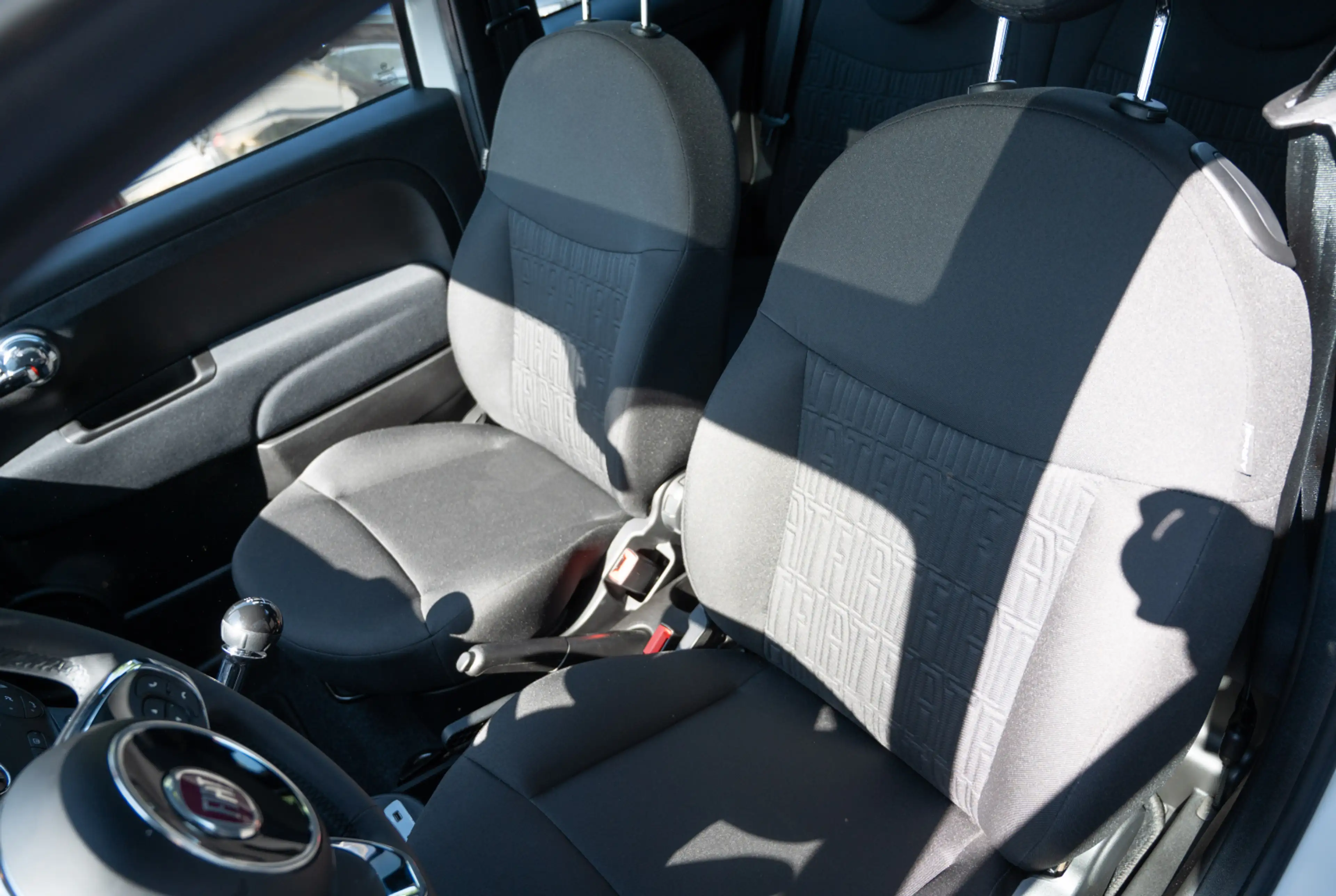 Fiat 500 Dolcevita 1.0 GSE N3 Hybrid 70 *KOMFORT-PAKET*PANORAMADACH* — photo 6