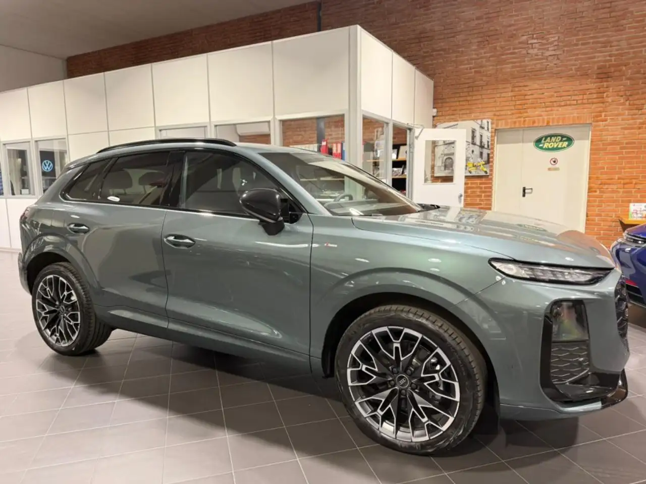 Audi Q3 TDI S tronic S Line edition KM0 - NAVI - TECH PLUS 5