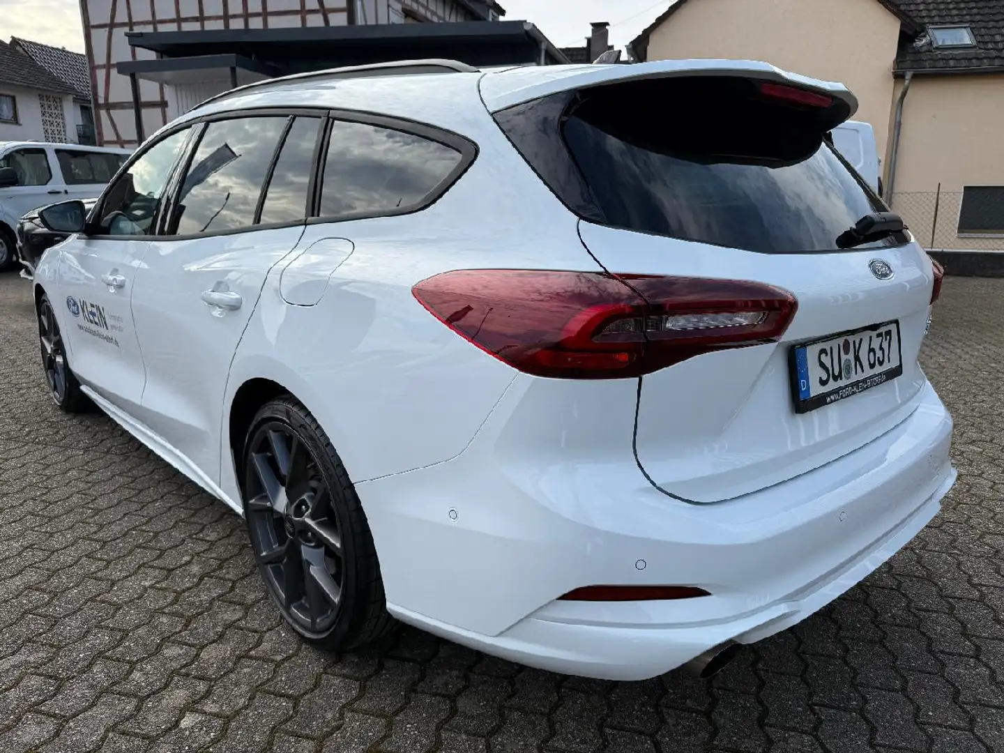 Ford Focus ST X,Pano,MATRIX-LED,SYNC4,Head-UP Weiß - 2