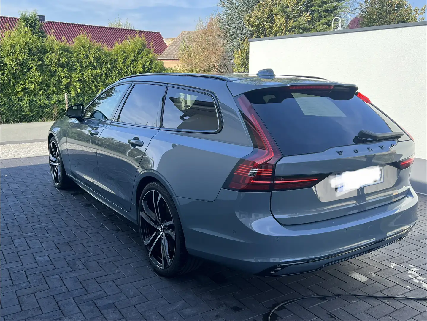 Volvo V90 Plus Dark Серый - 2
