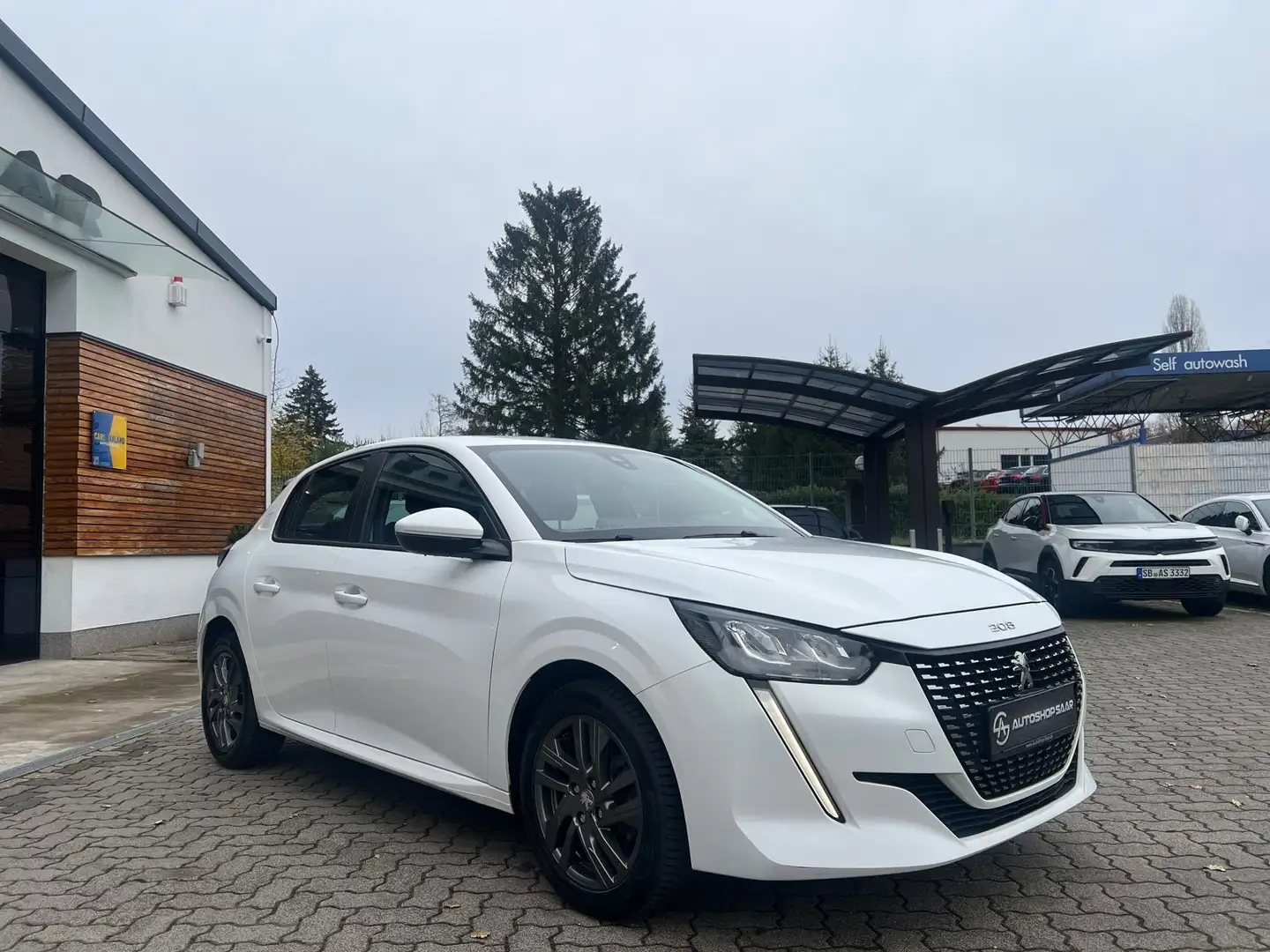 Peugeot 208 Active Pack/Automatik/NAVI/PDC Weiß - 2