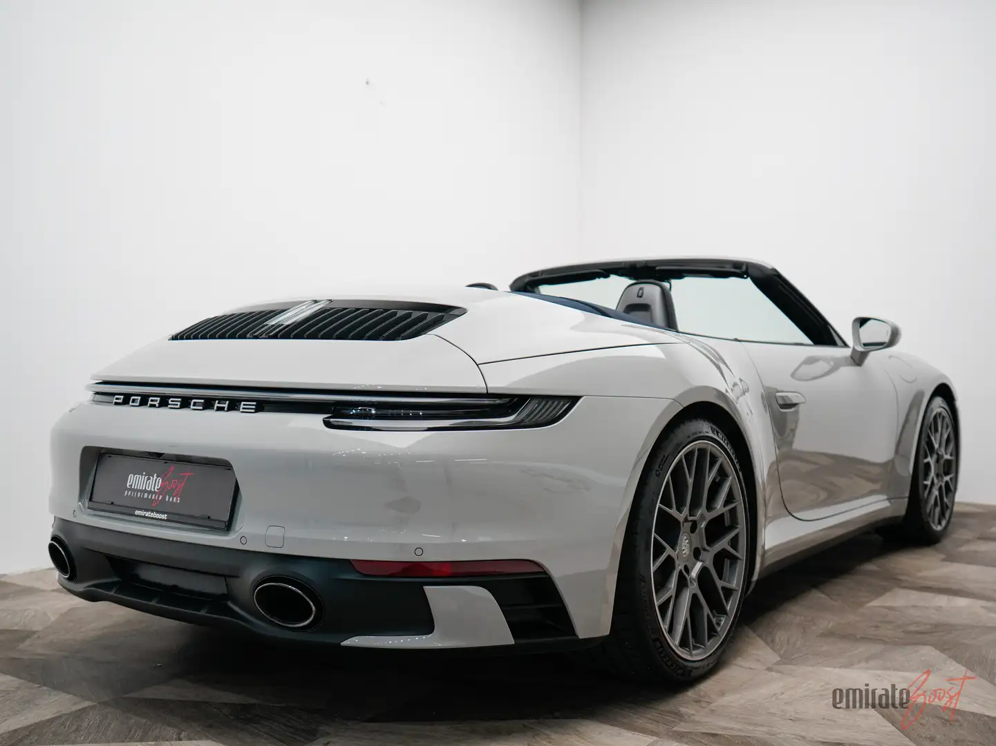 Porsche 992 Carrera S Cabriolet Grau - 2