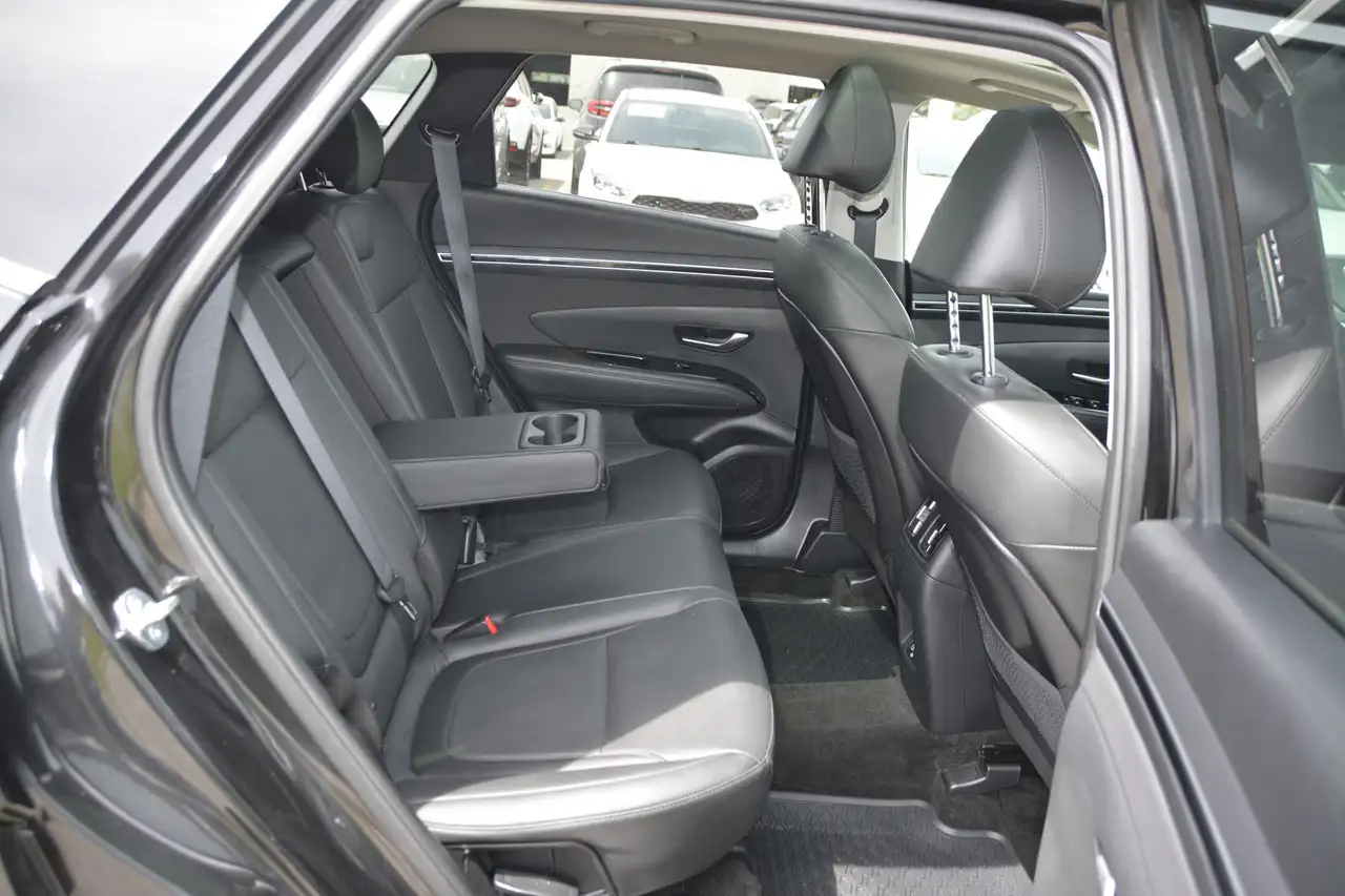 Hyundai TUCSON снимка Hyundai TUCSON