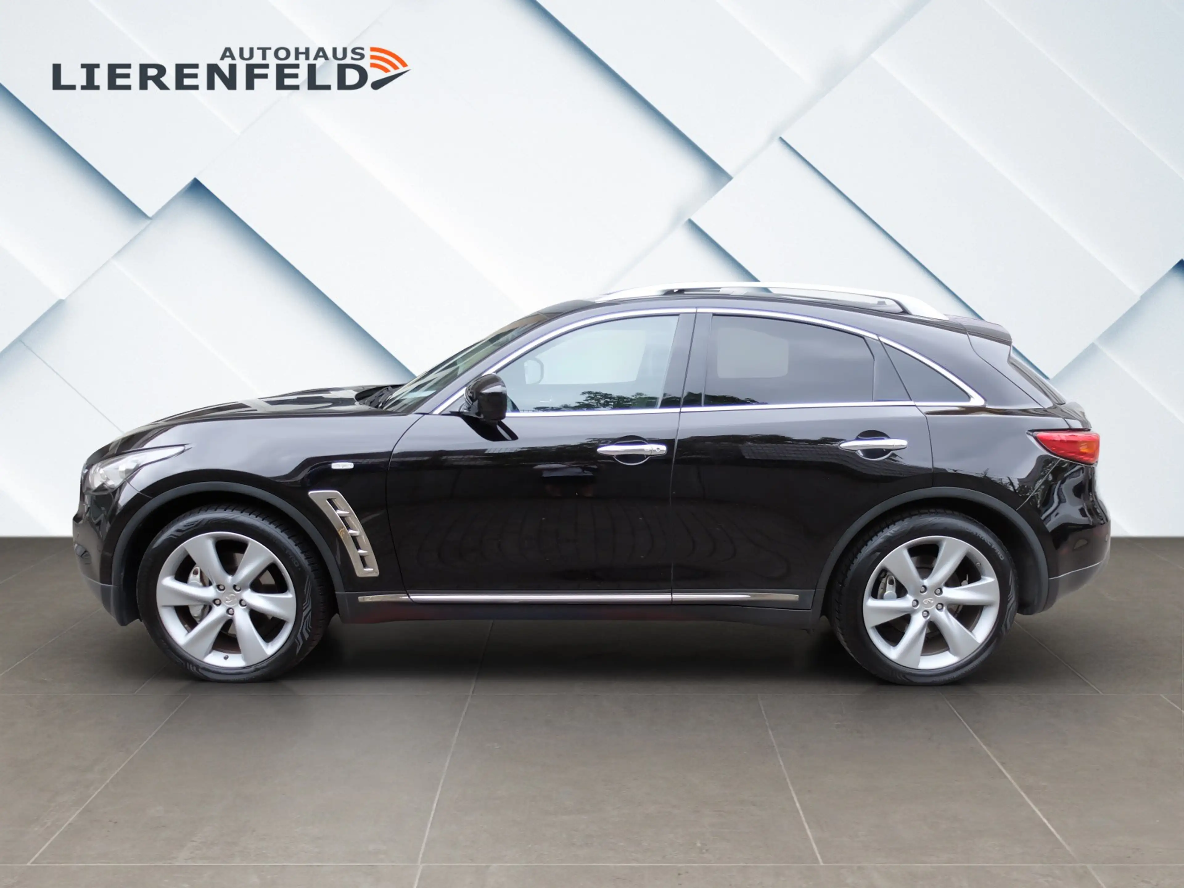 Infiniti FX 30d GT Scheckheftgepflegt — photo 3