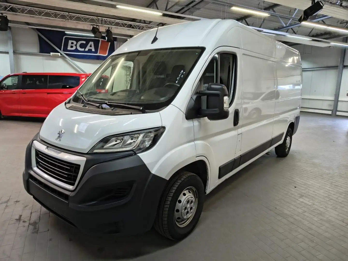 Peugeot Boxer 335 L3H2 BlueHDi 140 Stop Weiß - 1