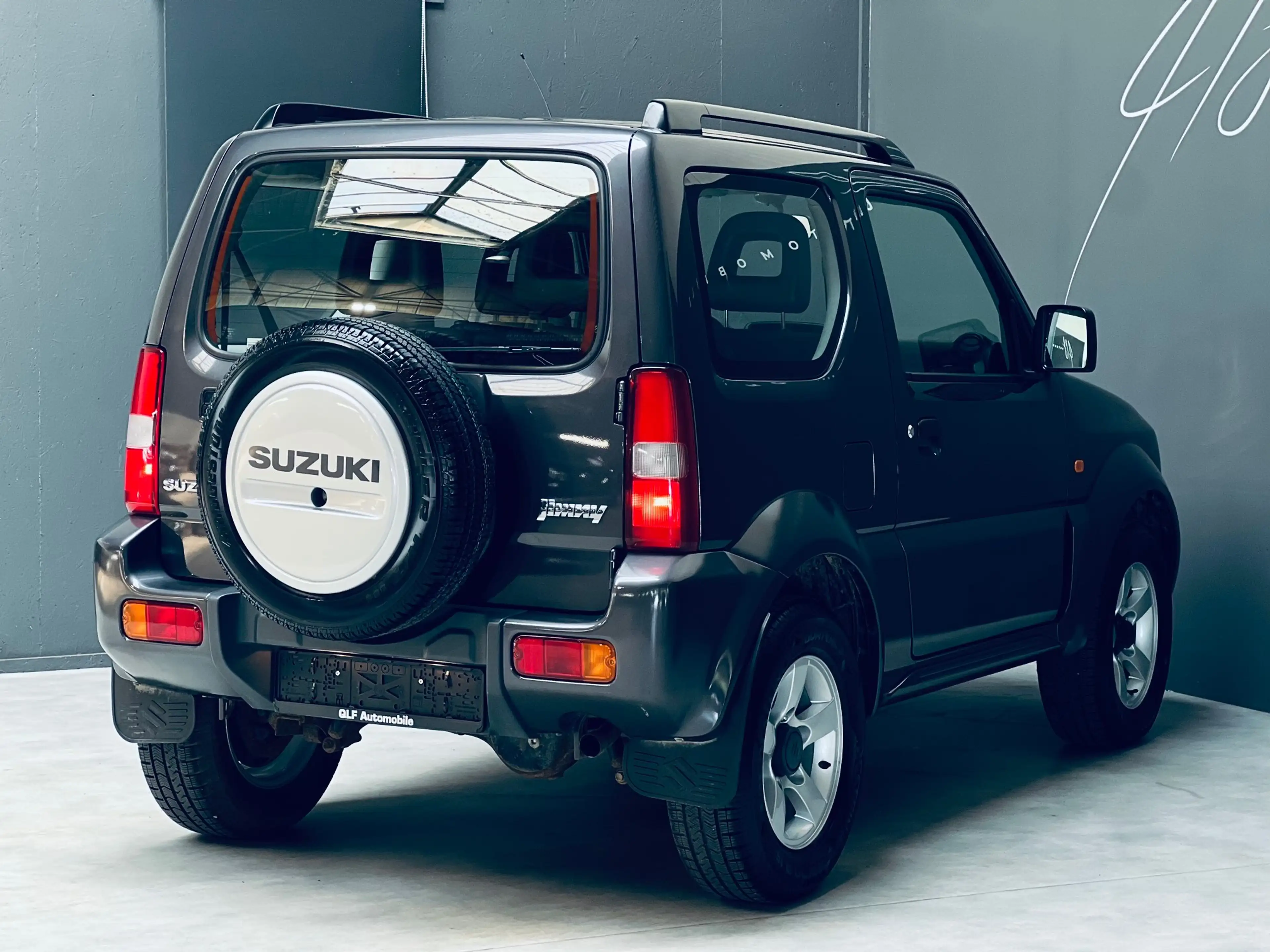 Suzuki Jimny 1.3i **AUTOMATIQUE**GPS**CLIMATISATION** — photo 2