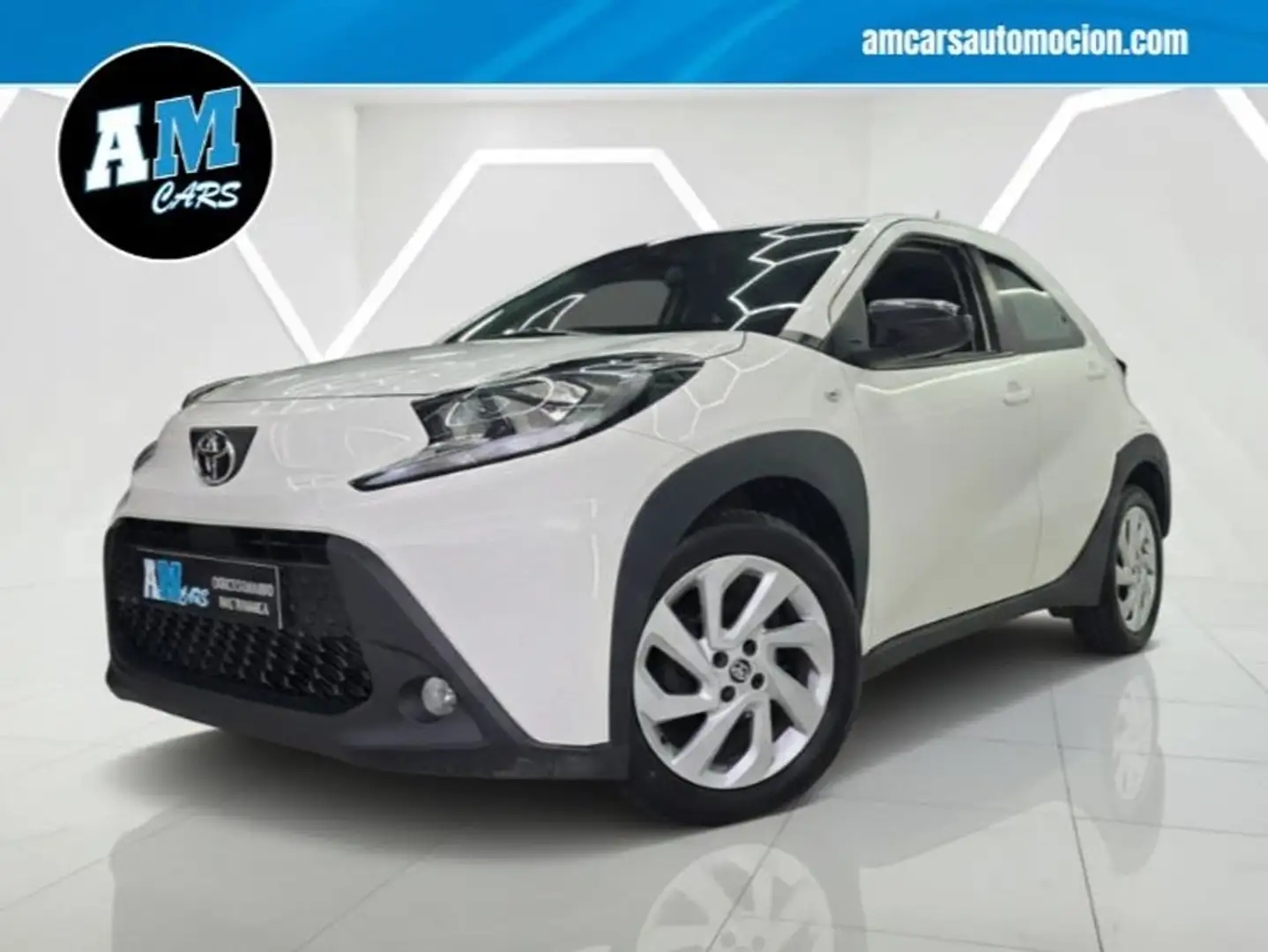 Toyota Aygo X Cross 1.0 VVTI 72CV Play Blanco - 1