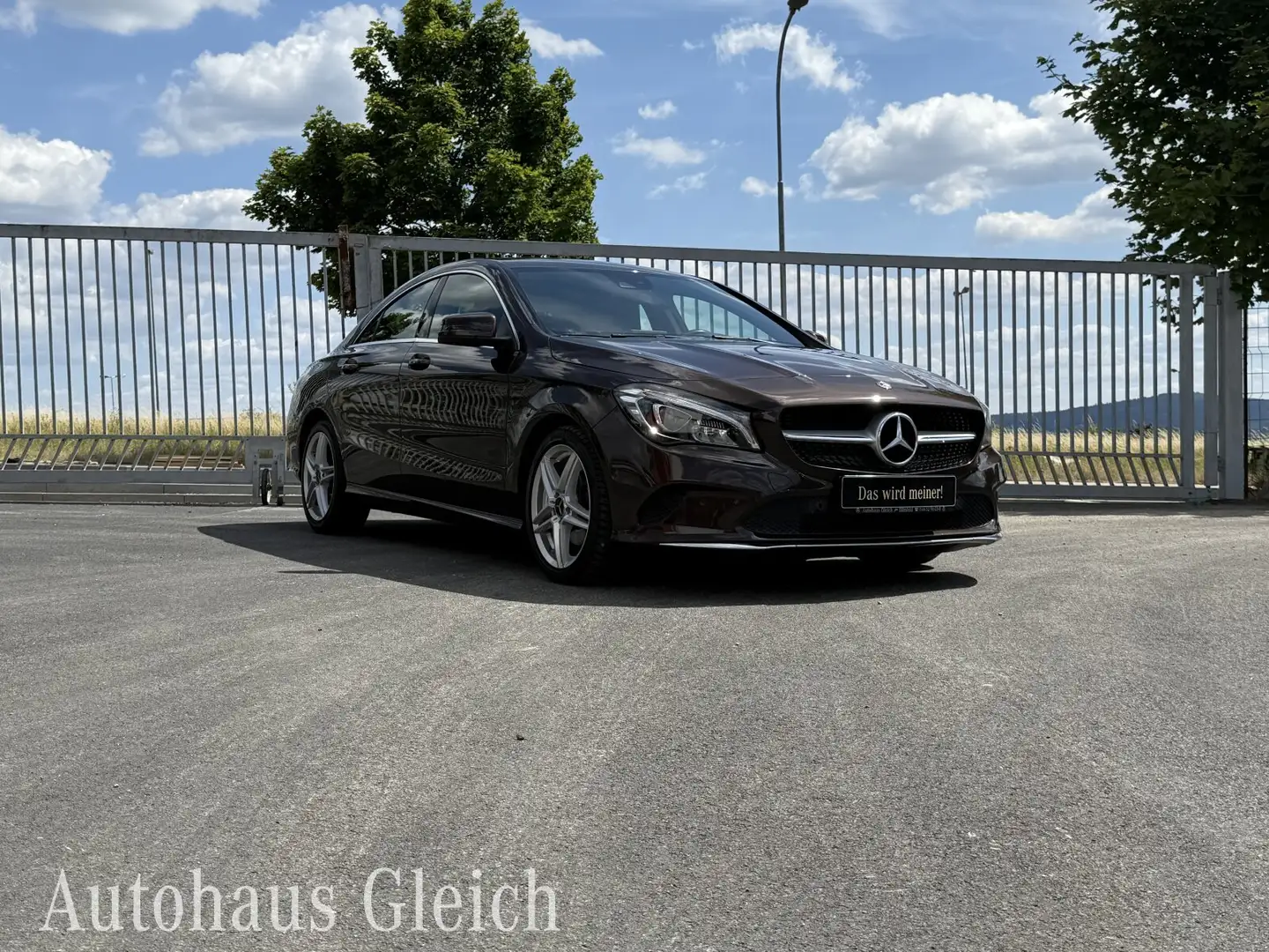 Mercedes-Benz CLA 200 CLA 200 Urban Navi/Keyless Go Startanlage/Autom. Brown - 2