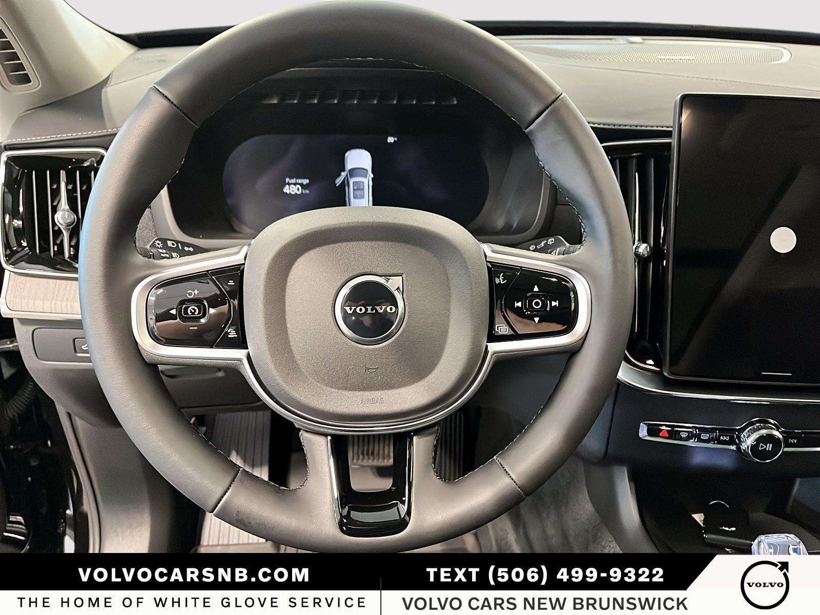 2026 Volvo XC90 B6 Ultra Bright Theme thumb 13