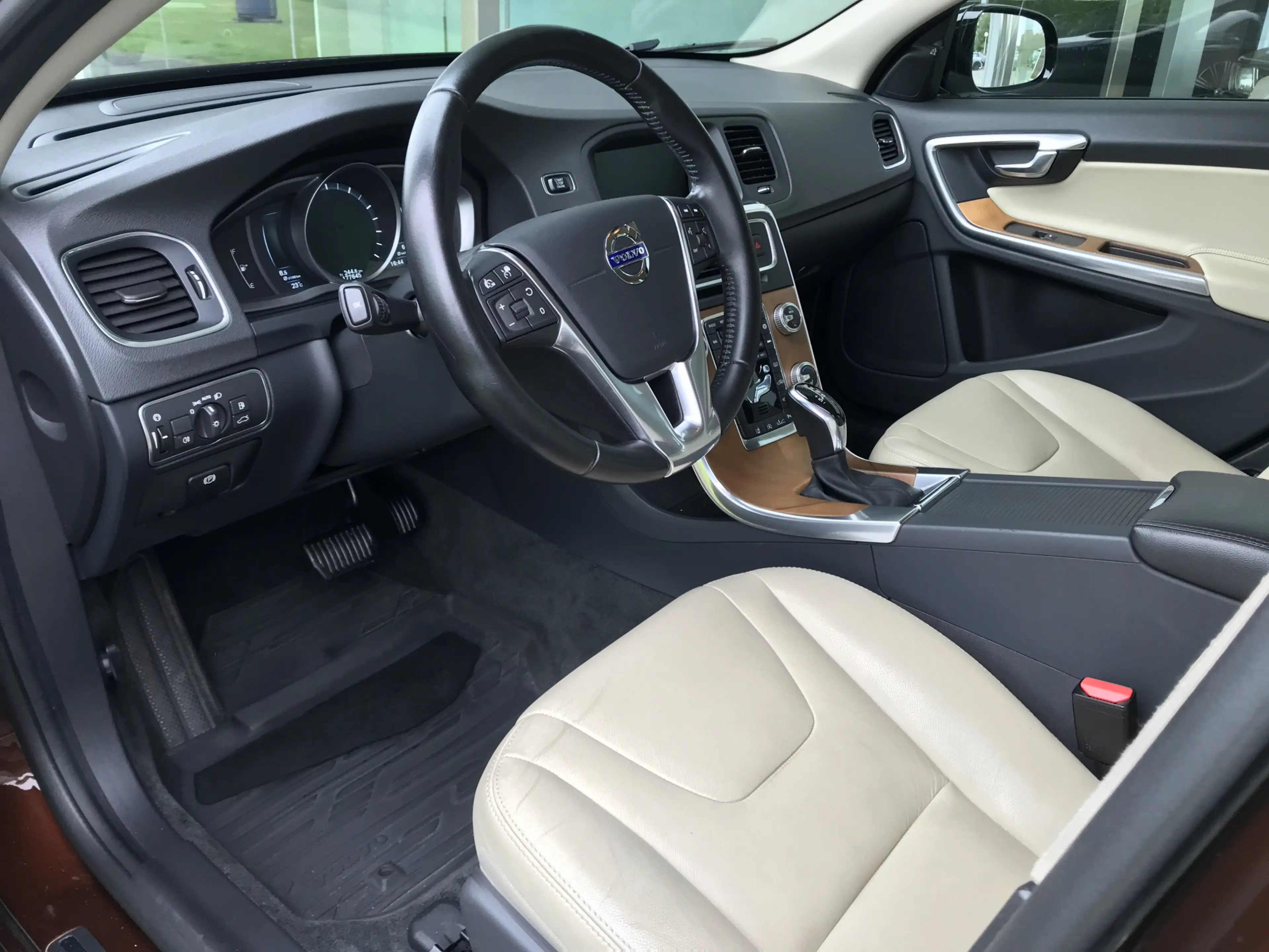 Volvo V60 Cross Country 2.0 T5 Summum Automaat | Rijklaar incl garantie | — photo 9