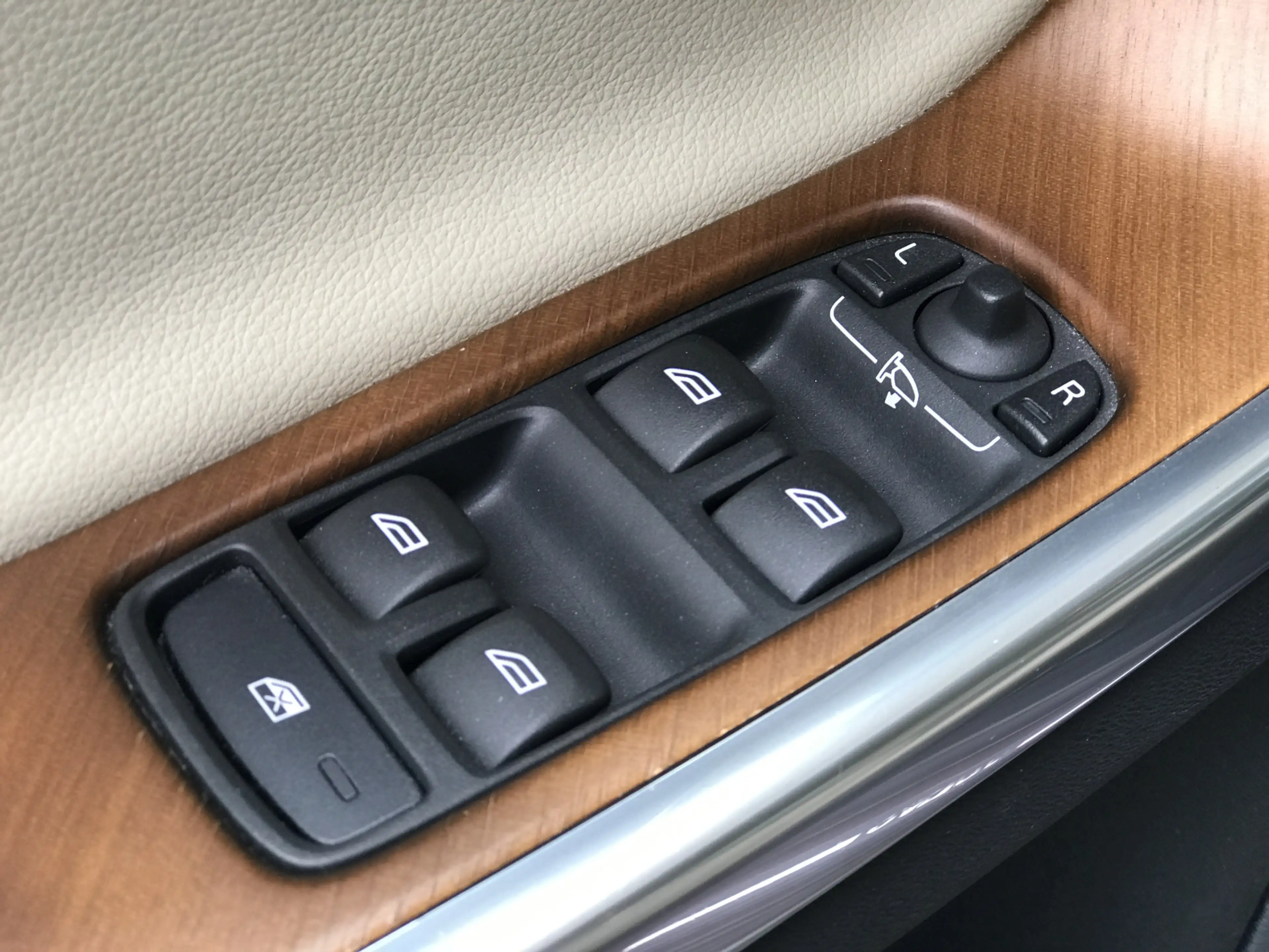 Volvo V60 Cross Country 2.0 T5 Summum Automaat | Rijklaar incl garantie | — photo 13